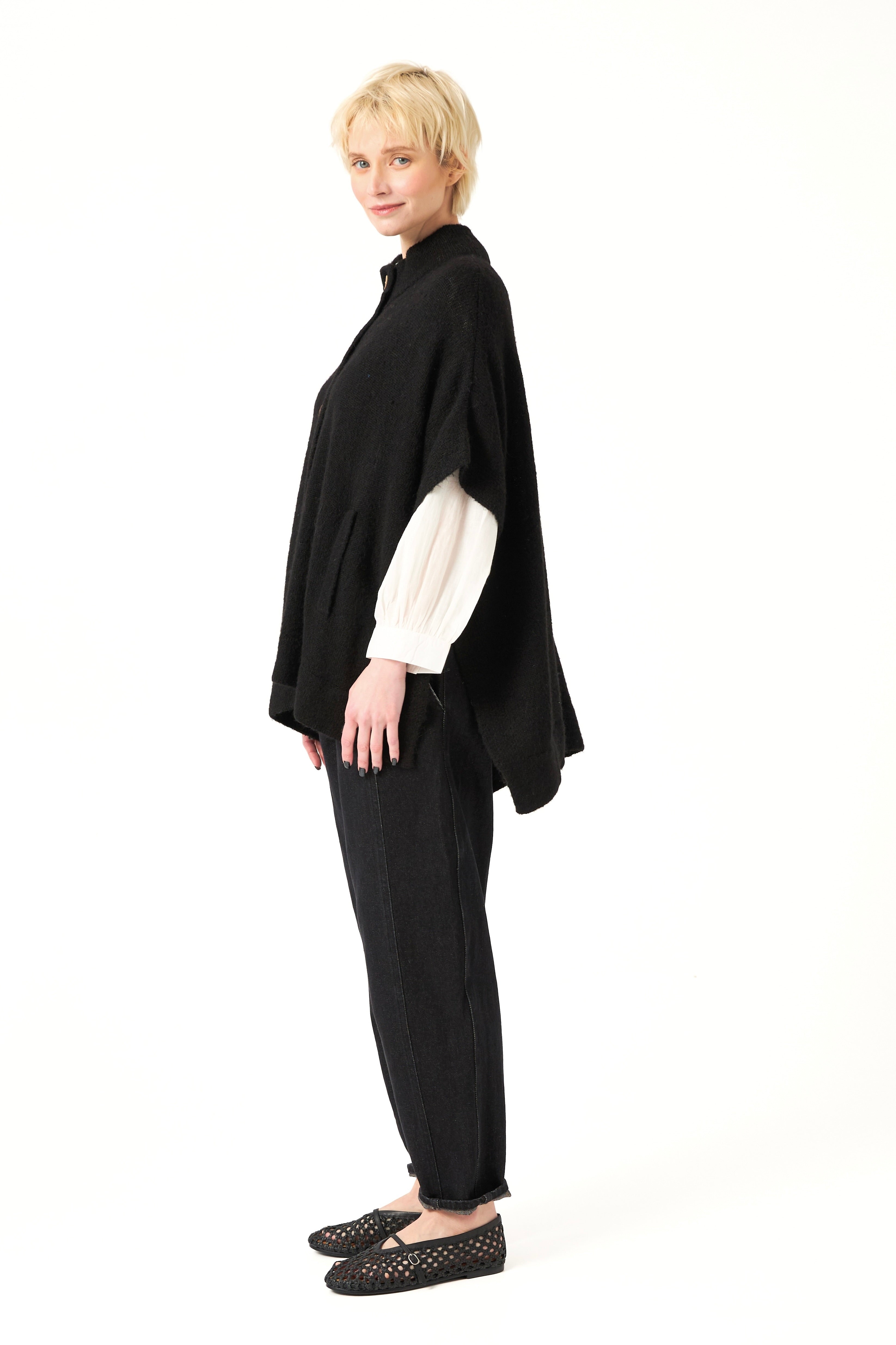 Chicosoleil Achill poncho cardigan maille noire laine S/M-M/L