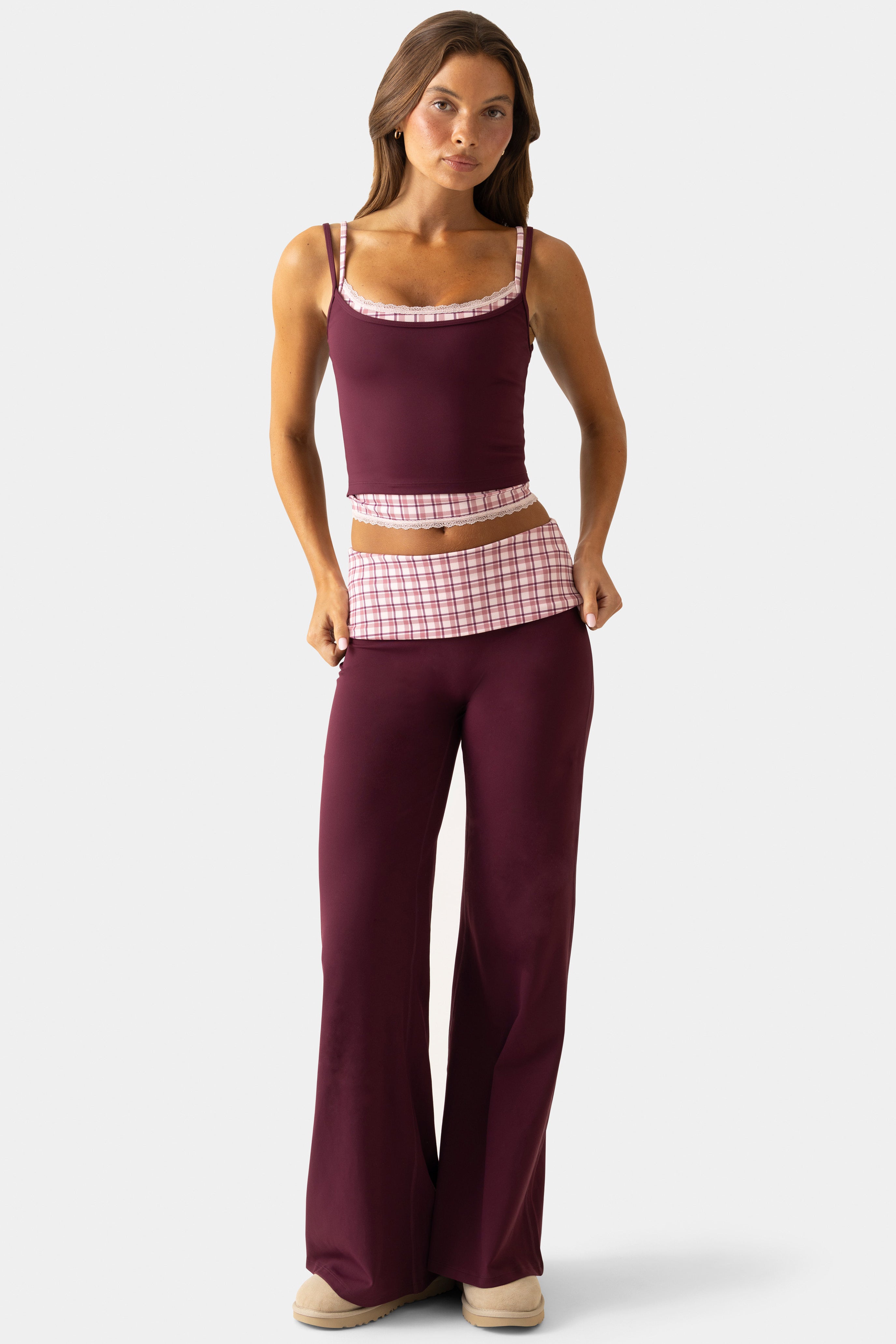 Oh Polly Bo+Tee pantalon large sport prune taille basse