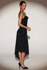 Oh Polly Embellished Zelina Soft-Scoop robe noire sequins