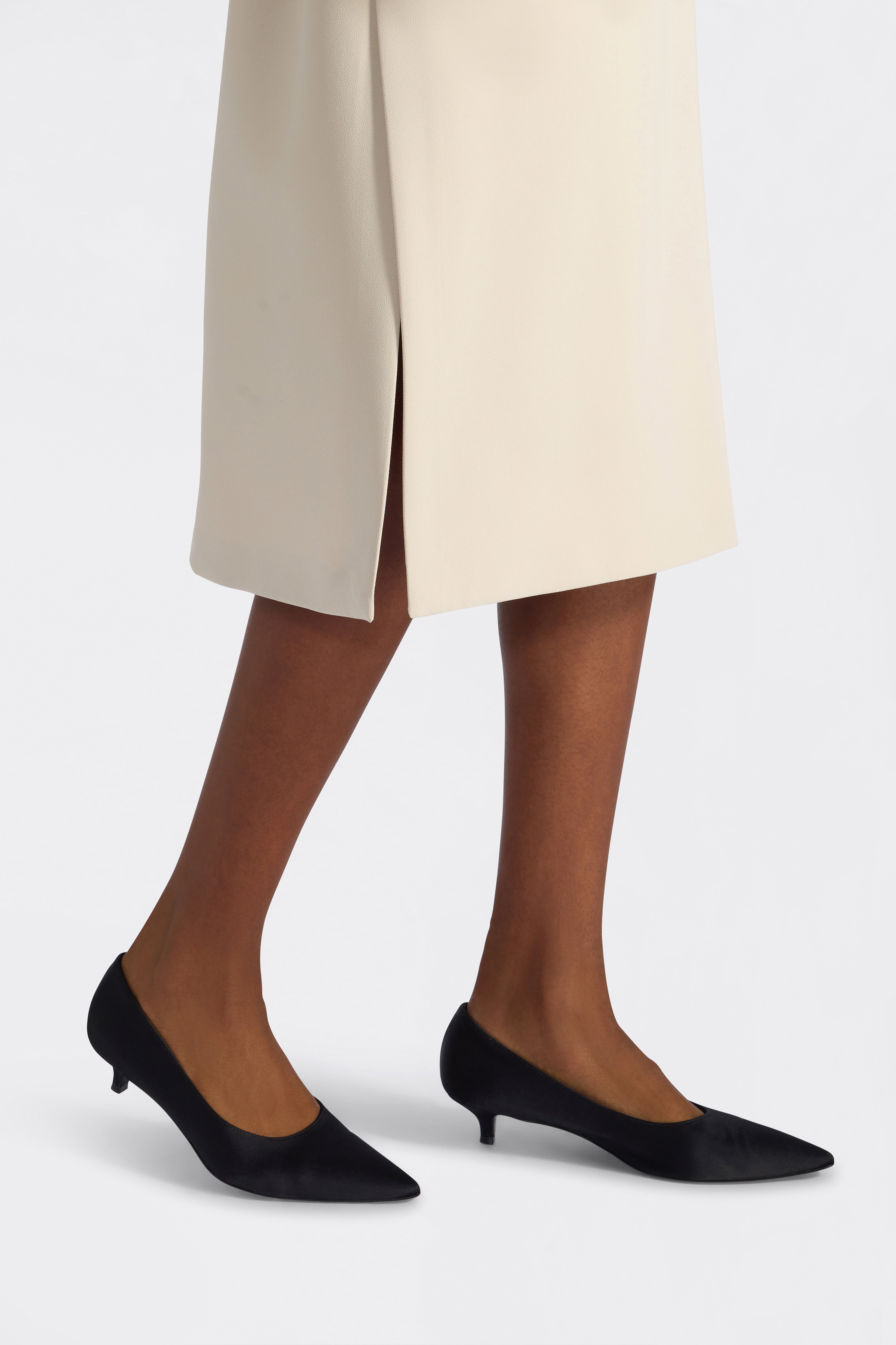 Liviana Conti Junko robe alabastro cadi col bateau