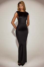 Oh Polly Hivera robe maxi noire satin dos twist