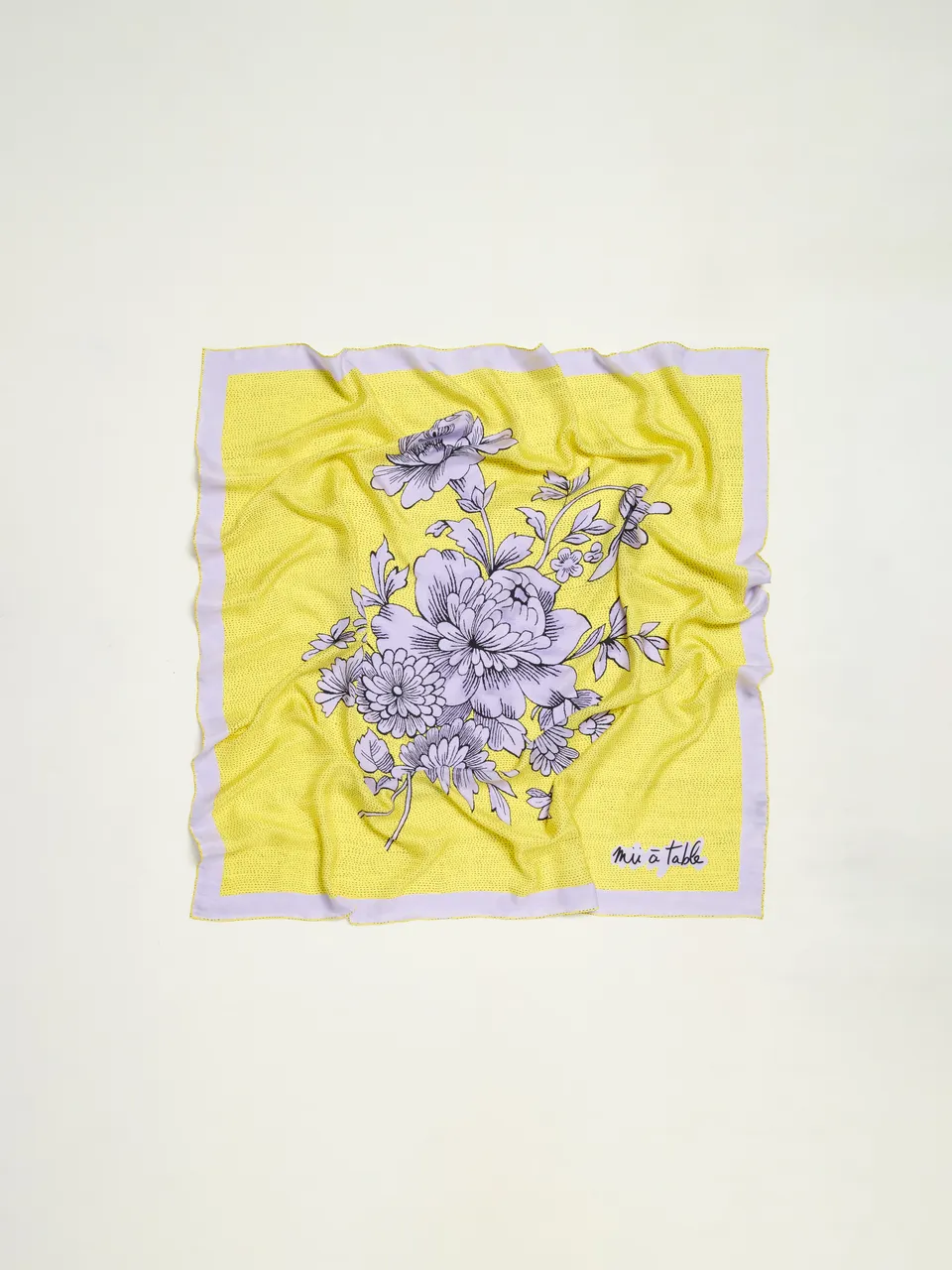 MII Mii à table Carré Soie 110 foulard Vaisselle 110x110