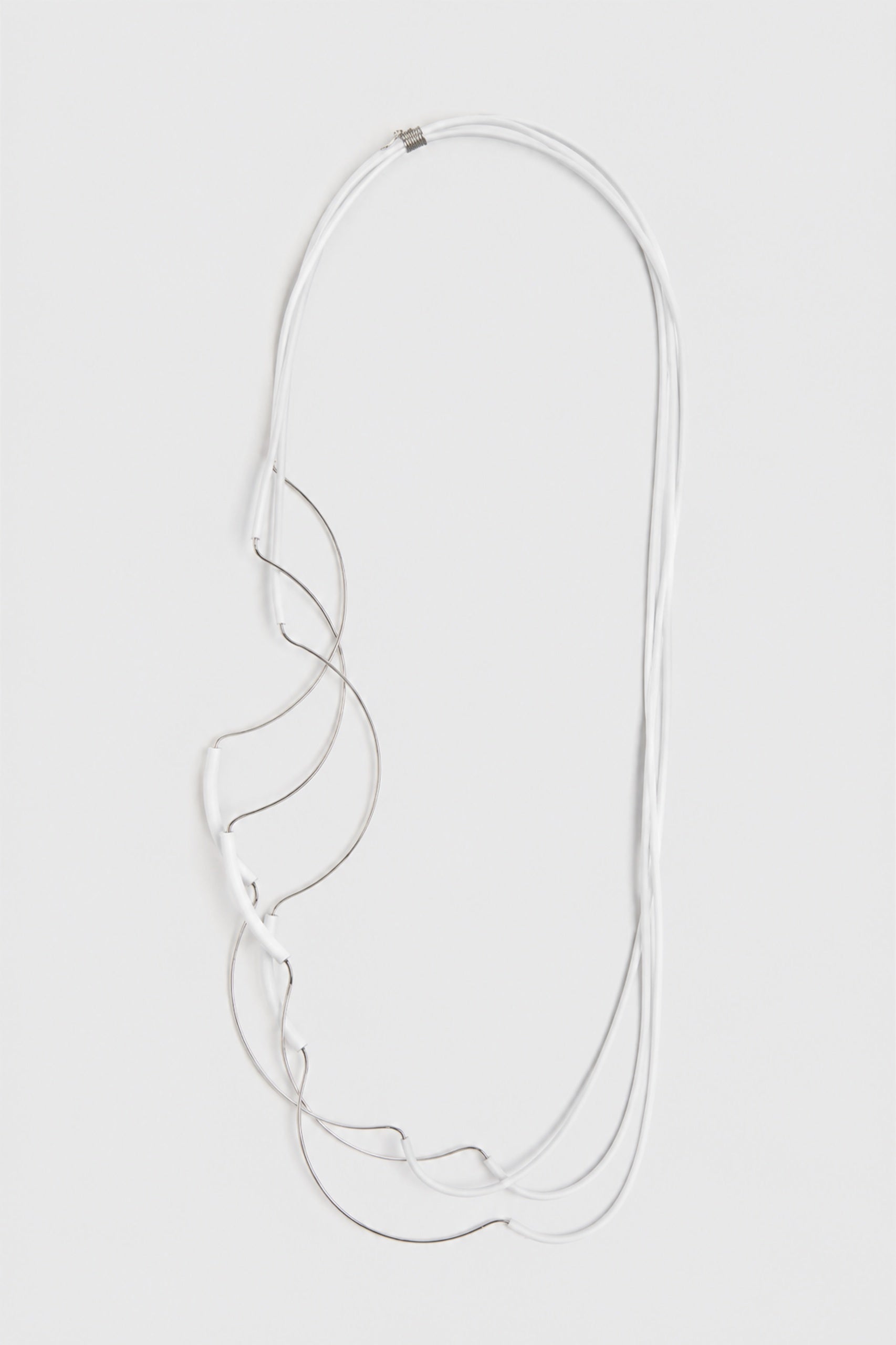 Liviana Conti Alberta collier Blanc Argent long
