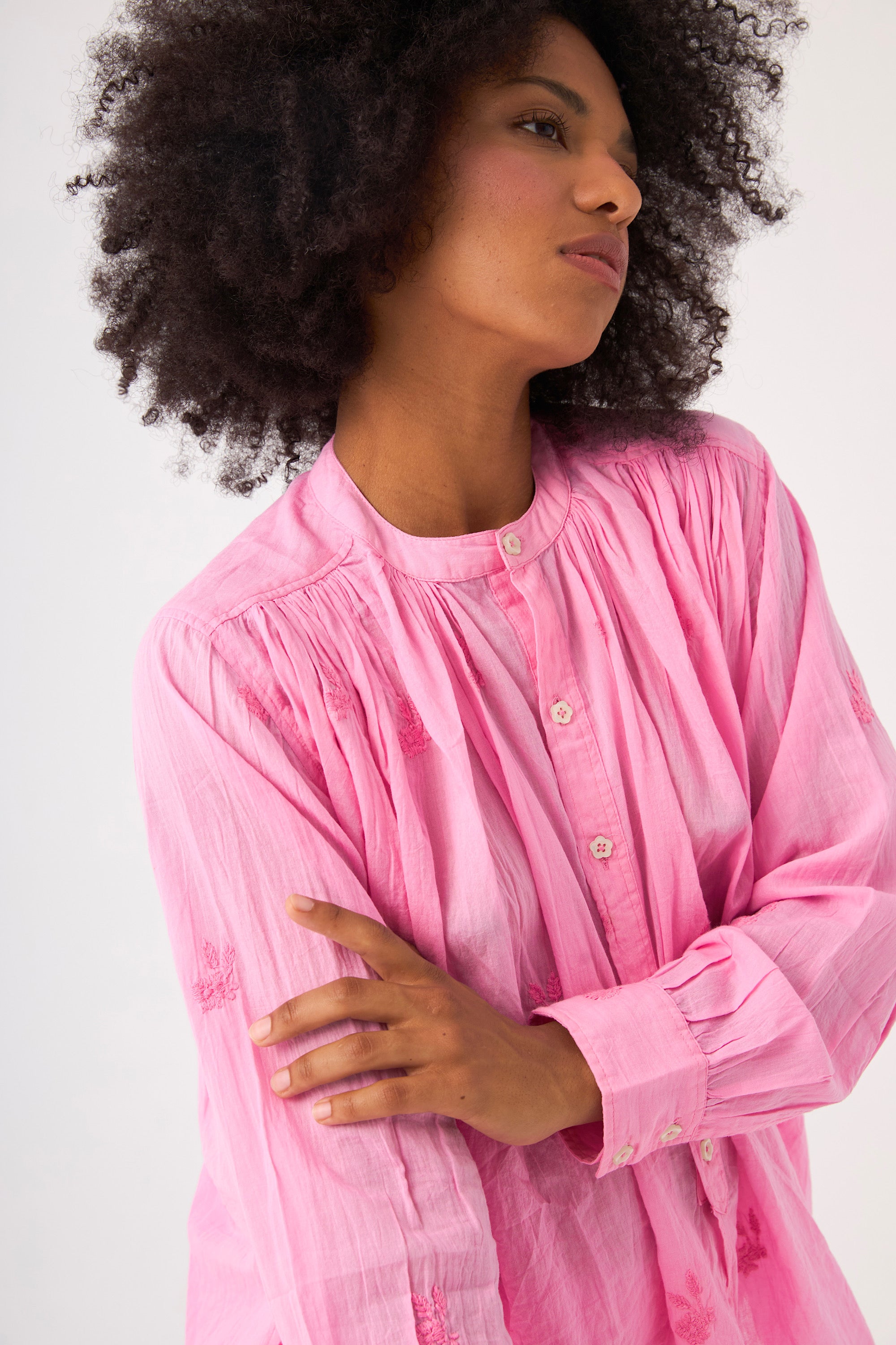 Chicosoleil Scheherazade chemise rose coton brodée