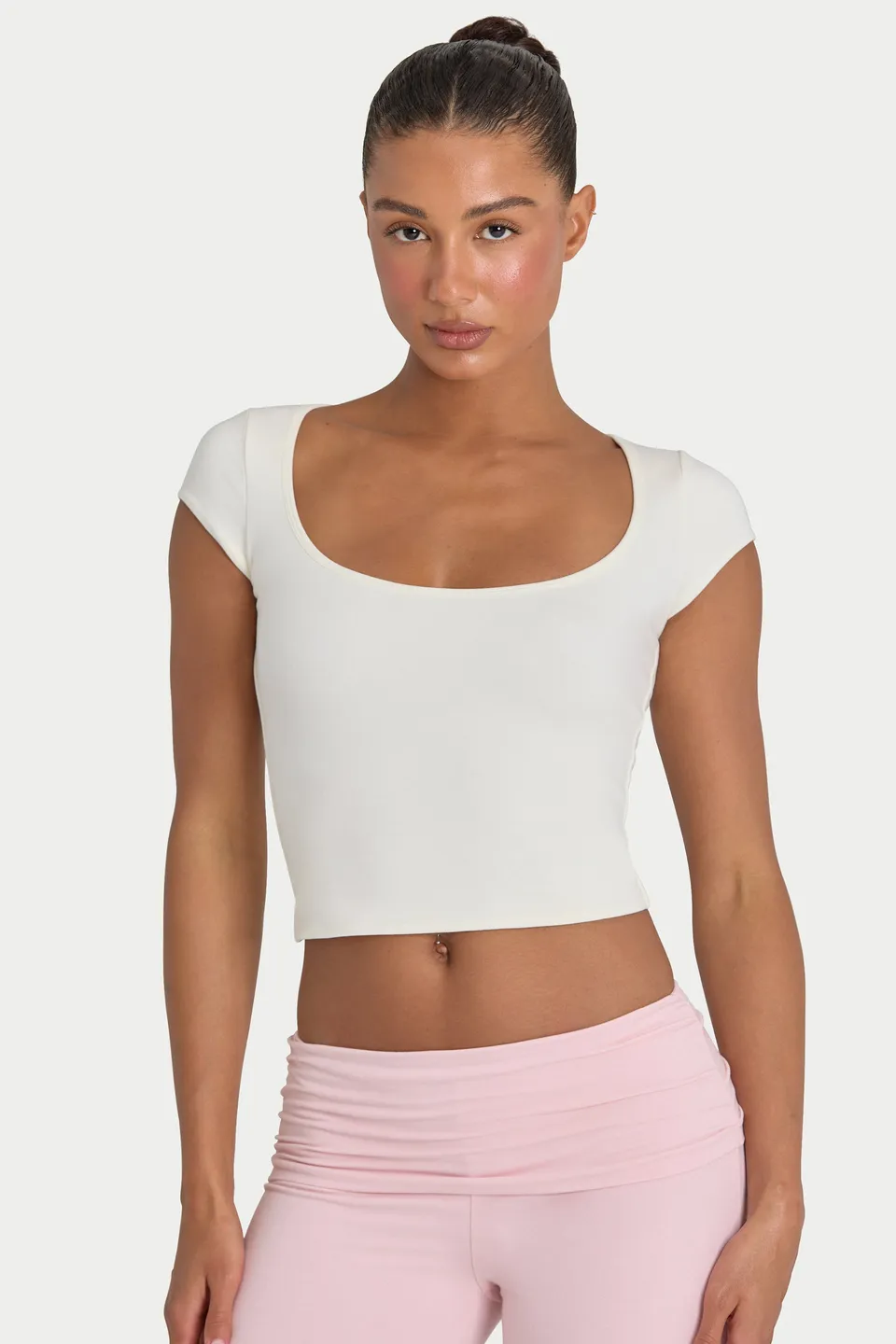 Oh Polly ButterCloud crop top Coconut double épaisseur sculptant