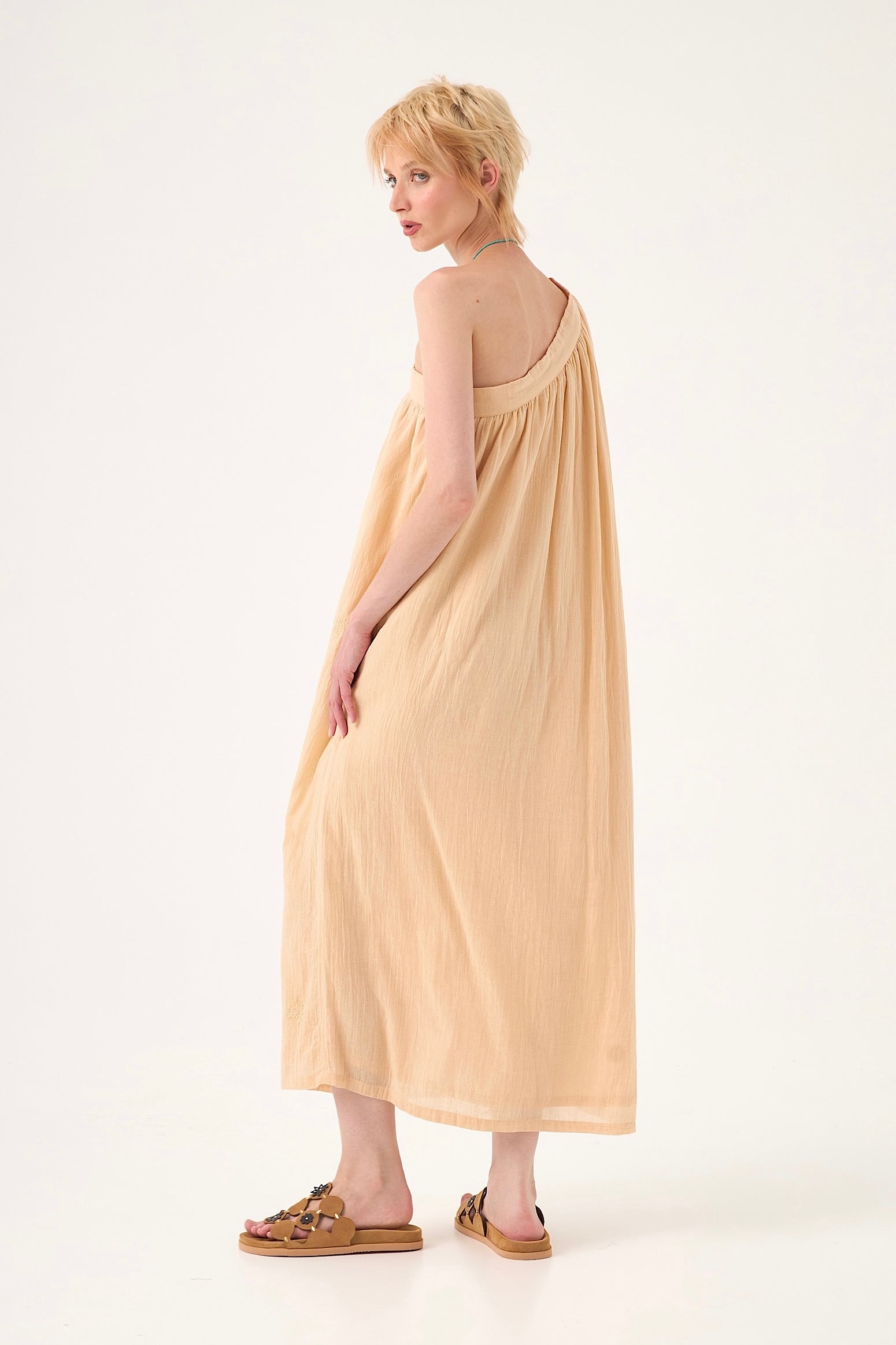 Chicosoleil Nahla robe longue beige sève brodée coton