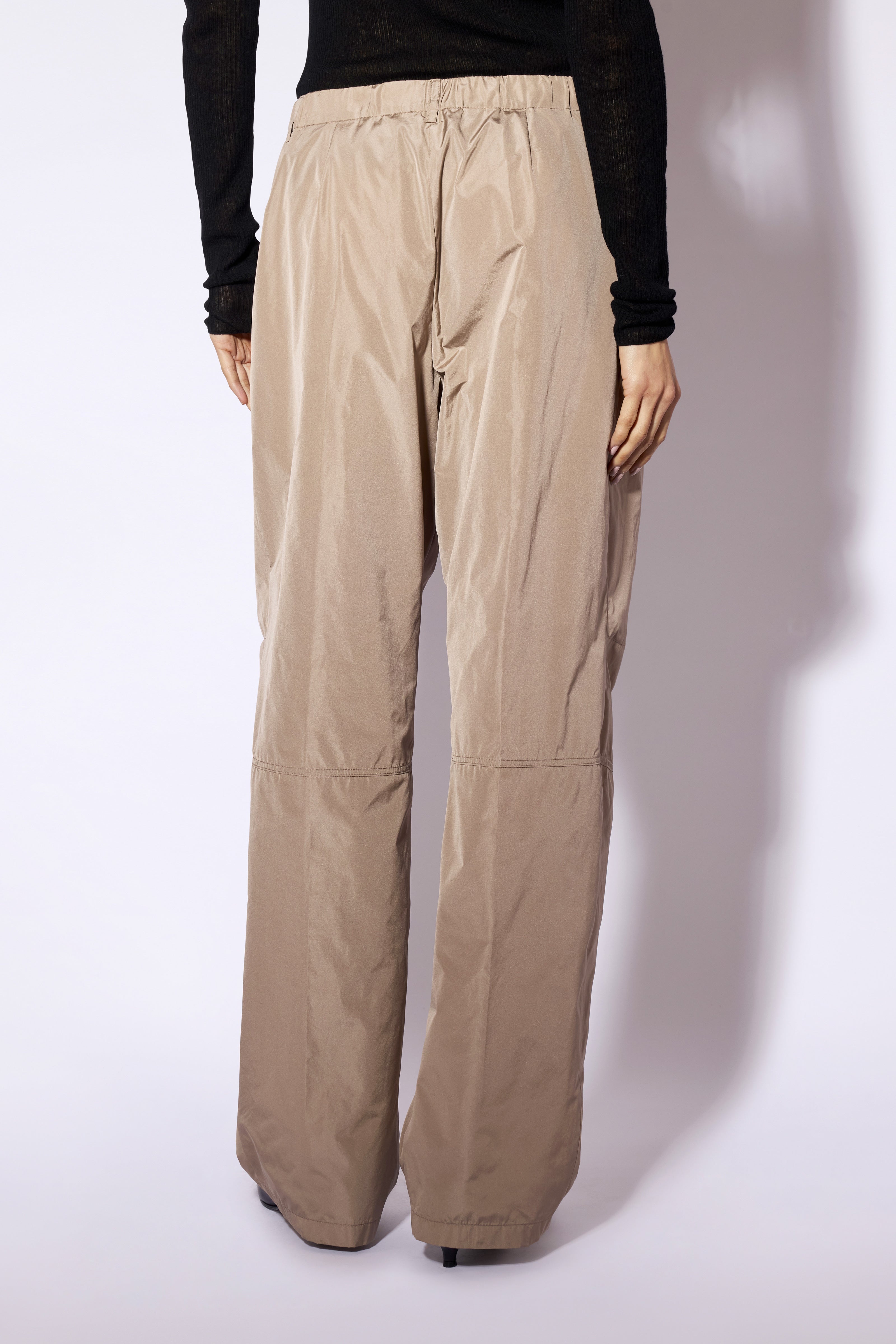 Liviana Conti Alexander pantalon droit cappuccino taffetas