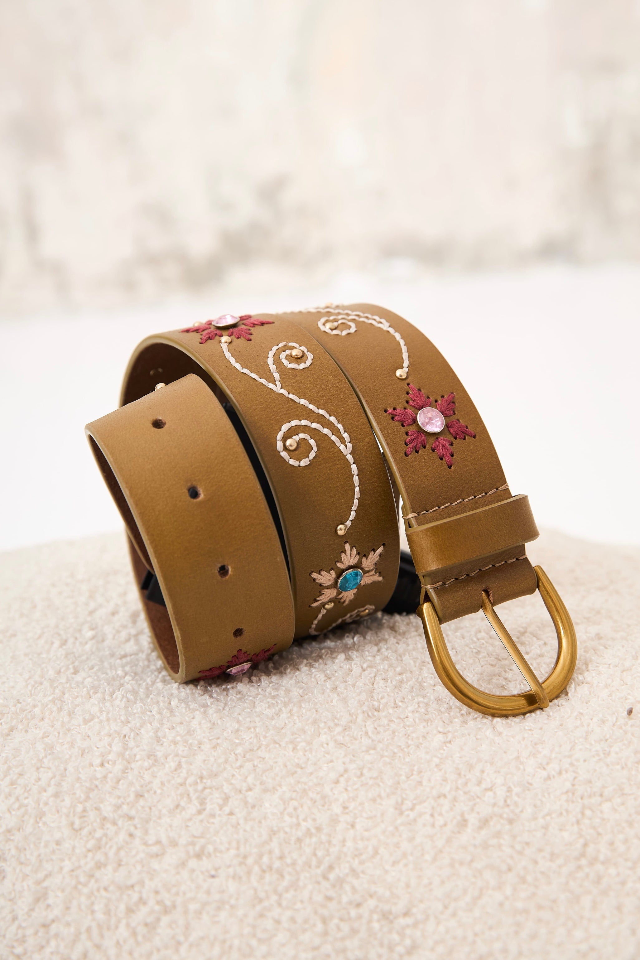 Chicosoleil Rudy ceinture cuir olive boucle