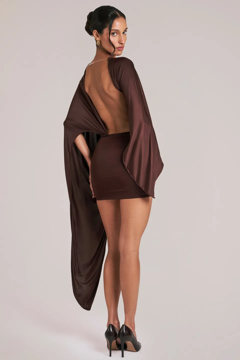 Oh Polly cape robe mini marron chocolat dos ouvert