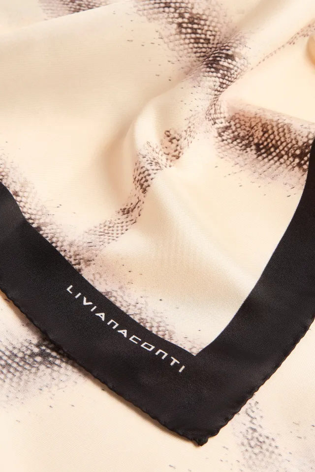 Liviana Conti Dalila foulard carré écru 70x70 viscose soie