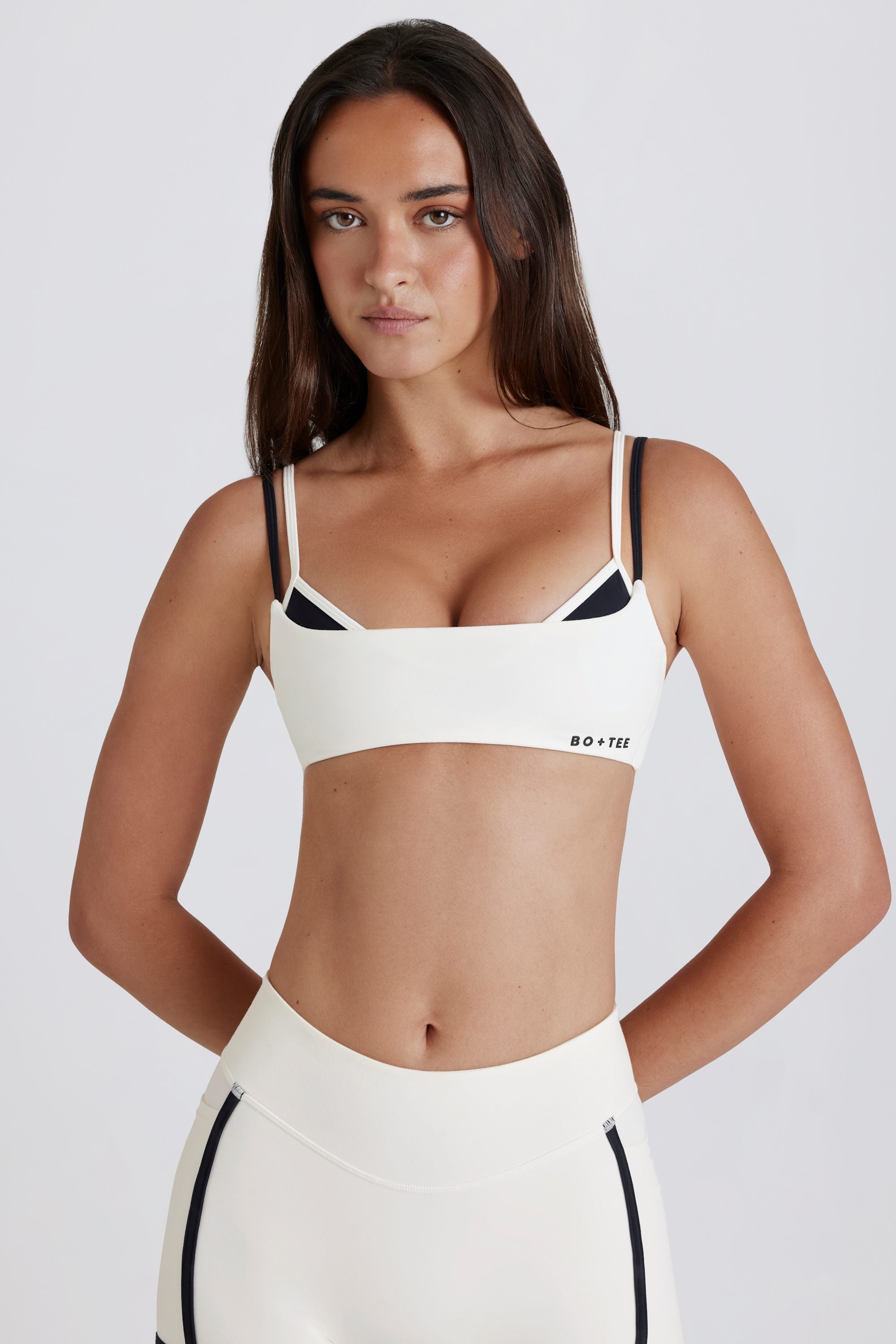 Oh Polly Bo+Tee brassière sport coconut Twist-Back