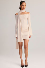 Oh Polly Luzia mini robe crème épaules dénudées maille écharpe