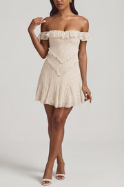 Oh Polly Nahida 13336 mini robe dentelle ivoire épaule dénudée