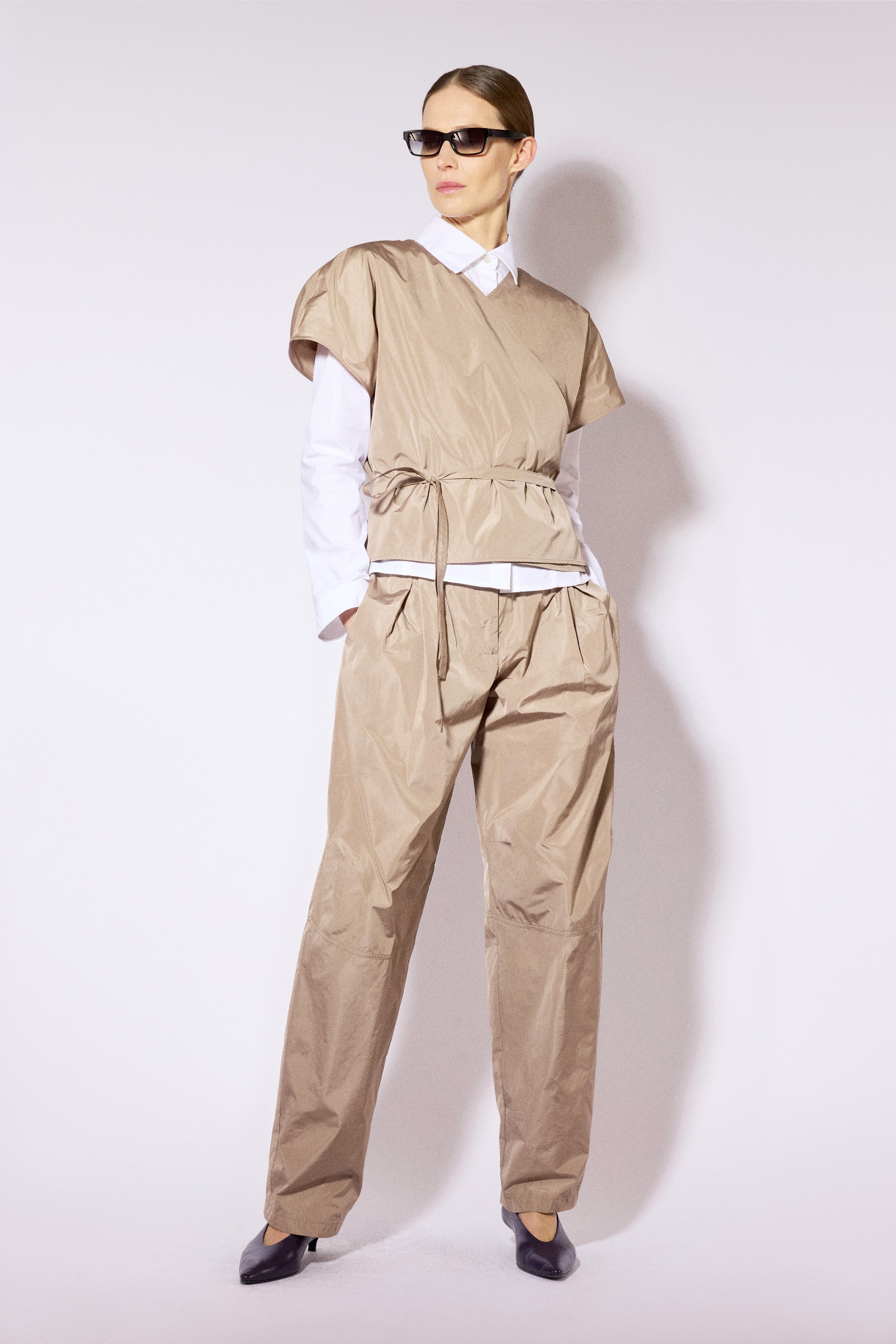 Liviana Conti Alexander pantalon droit cappuccino taffetas