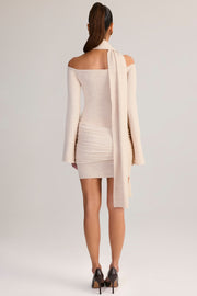 Oh Polly Luzia mini robe crème épaules dénudées maille écharpe