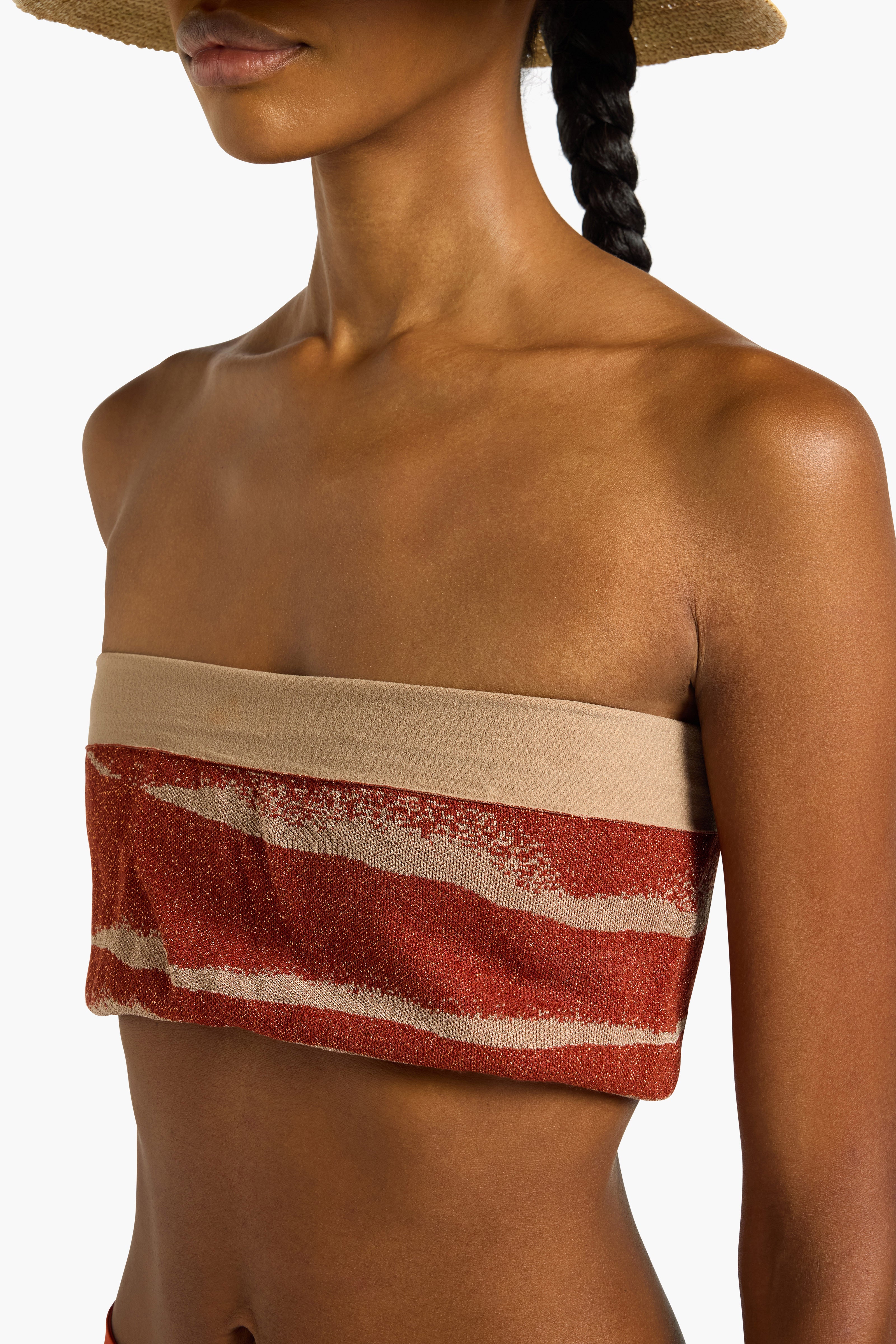 Liviana Conti Hedy L6SG41 top bandeau seashell lamé