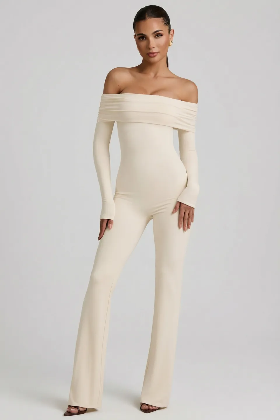 Oh Polly Agnesa combinaison modal ivoire épaules nues