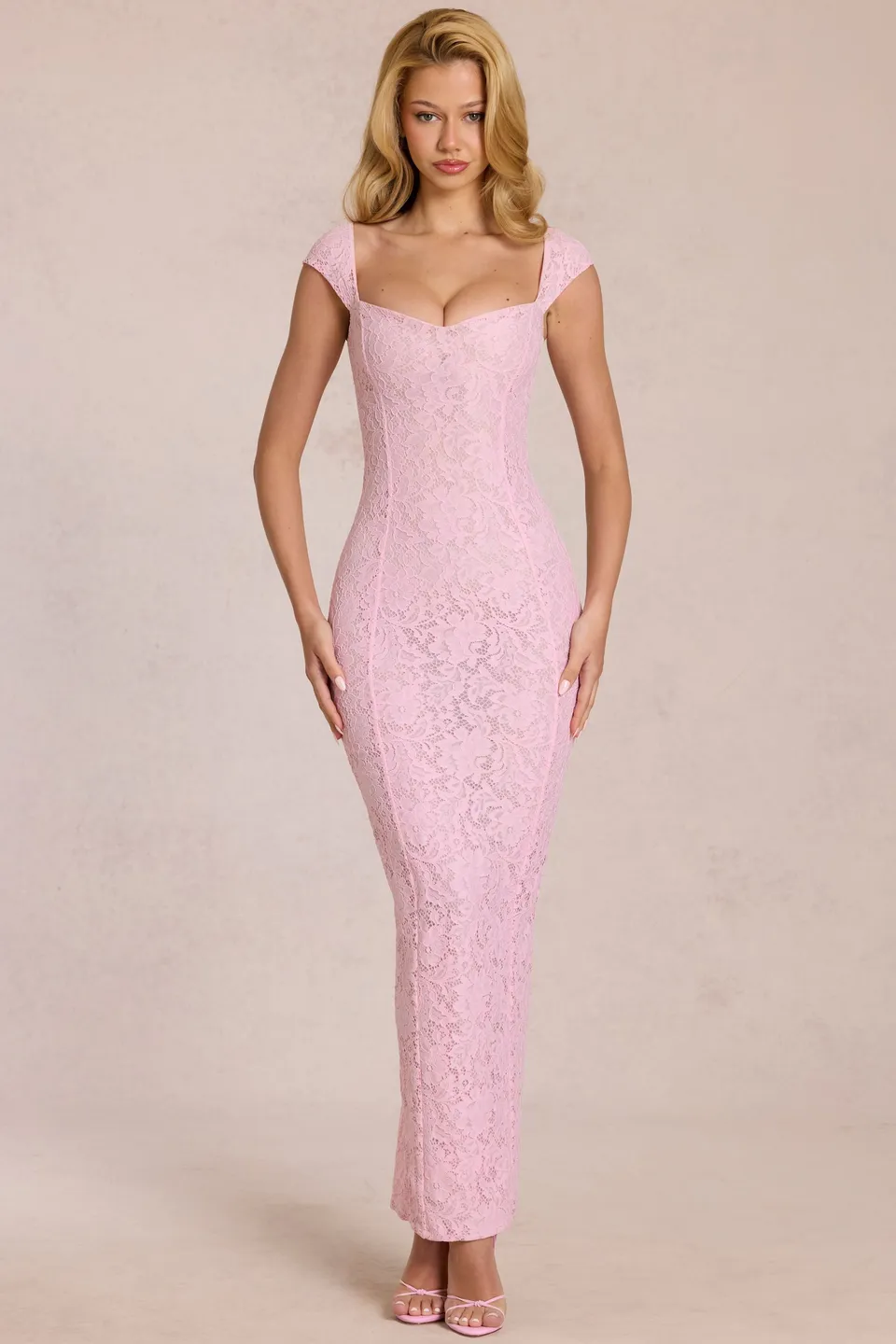 Oh Polly 15919 robe longue dentelle rose moulante