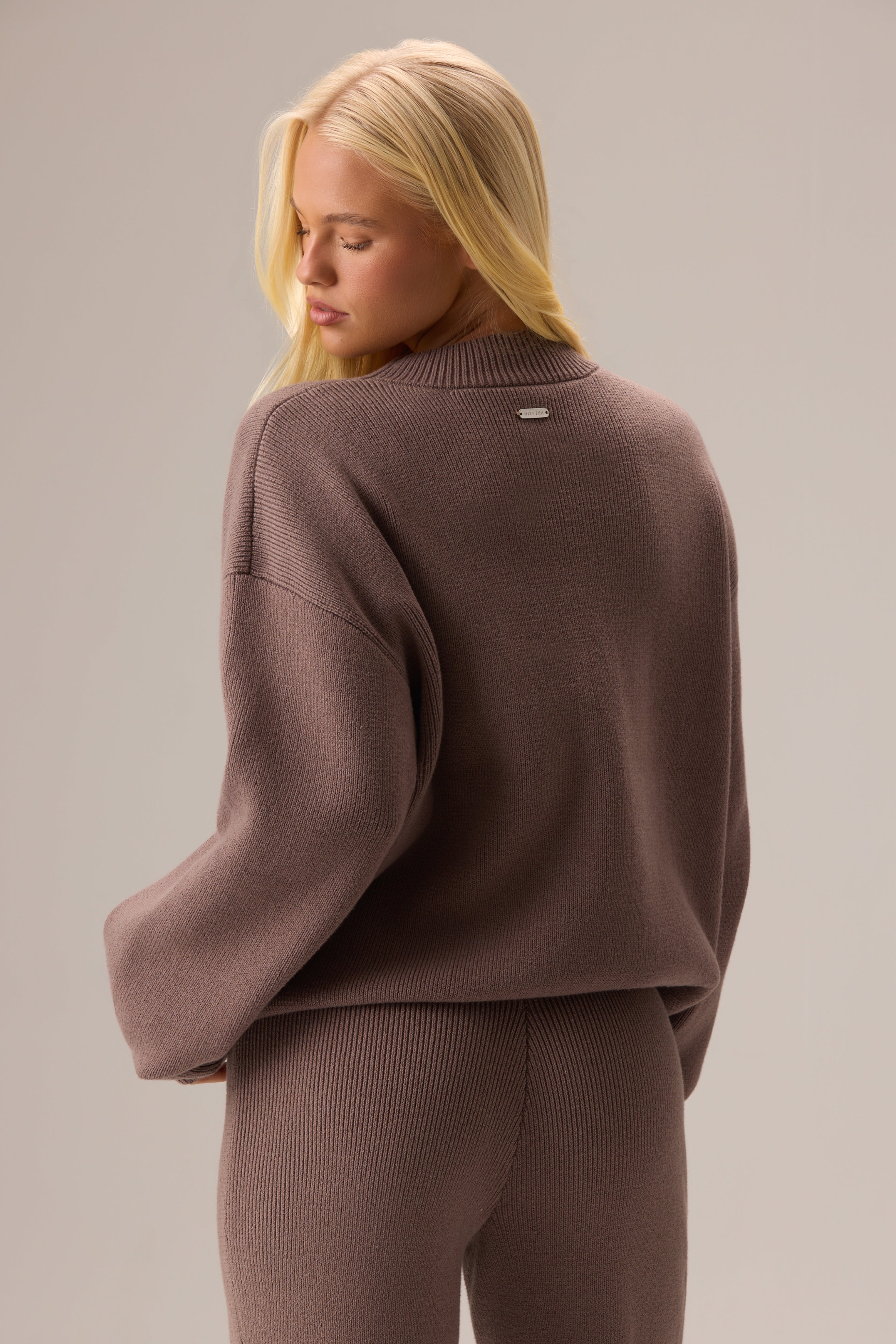Oh Polly Bo+Tee pull oversize maille chestnut logo