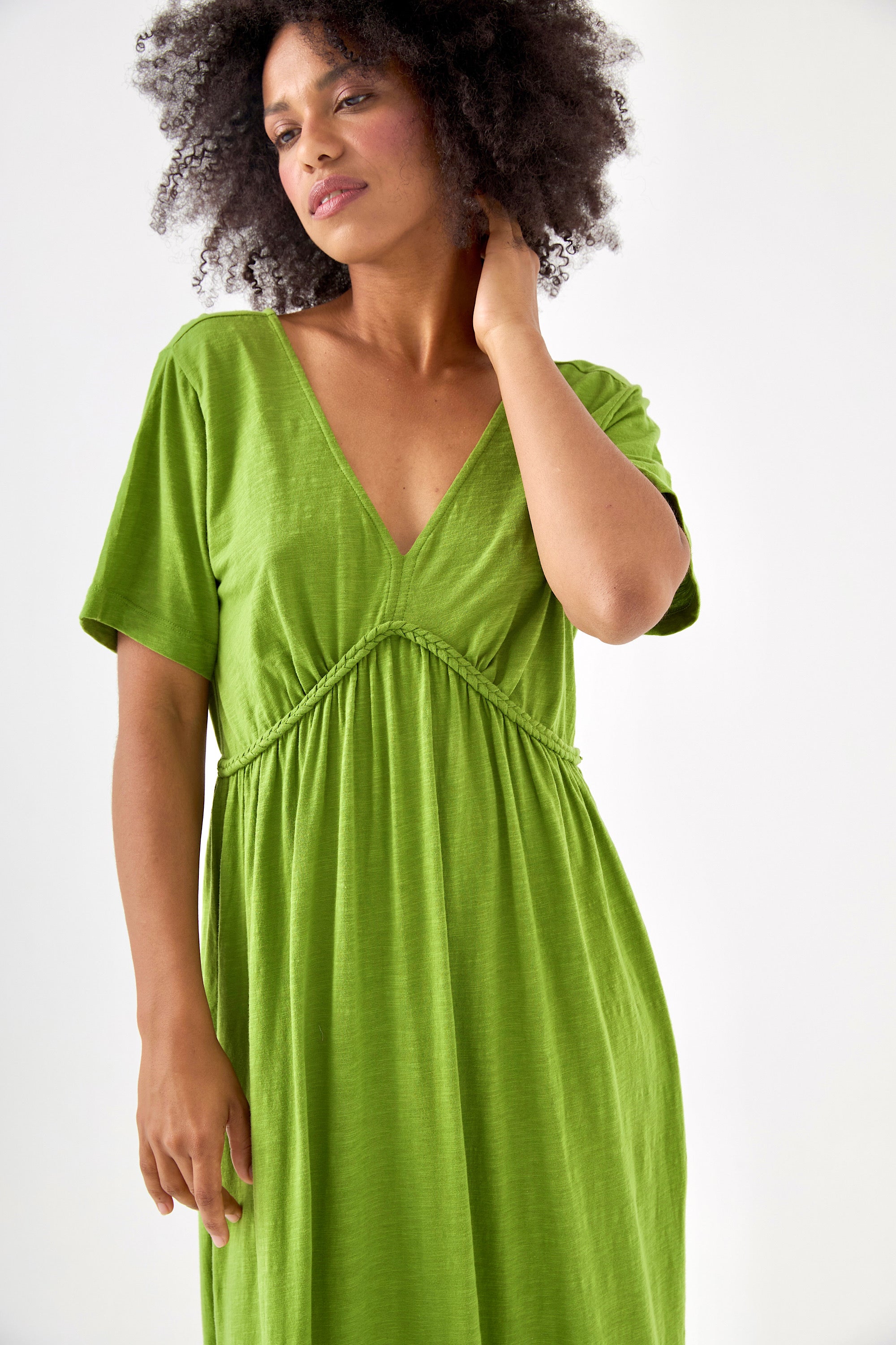 Chicosoleil Leona robe longue vert péridot col V coton