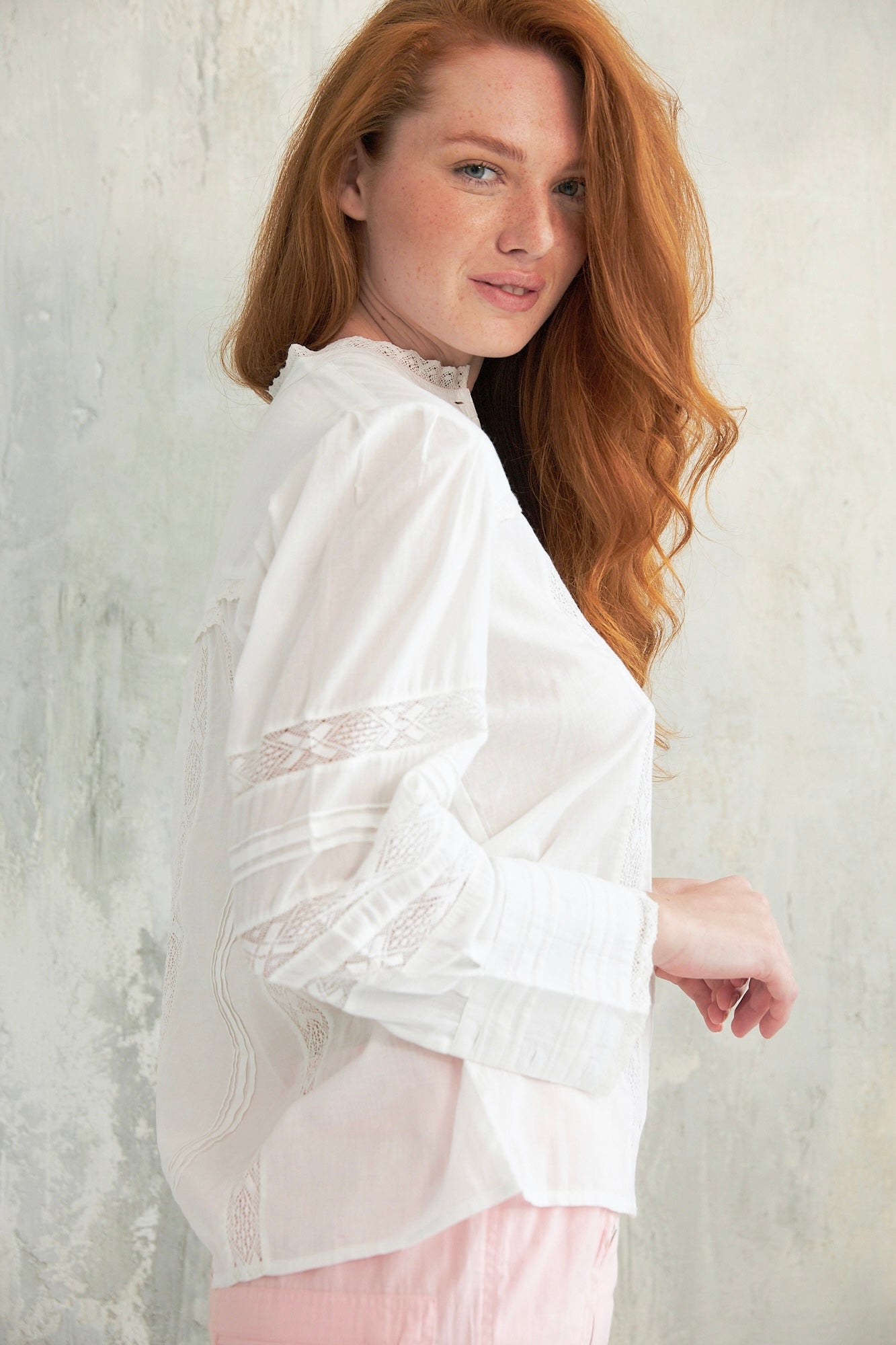CHICOSOLEIL Mala chemise blanche coton dentelle