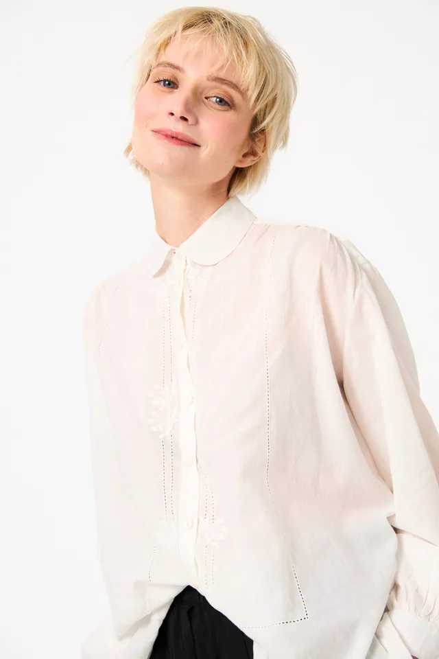 Chicosoleil Issei chemise coton Écru brodée