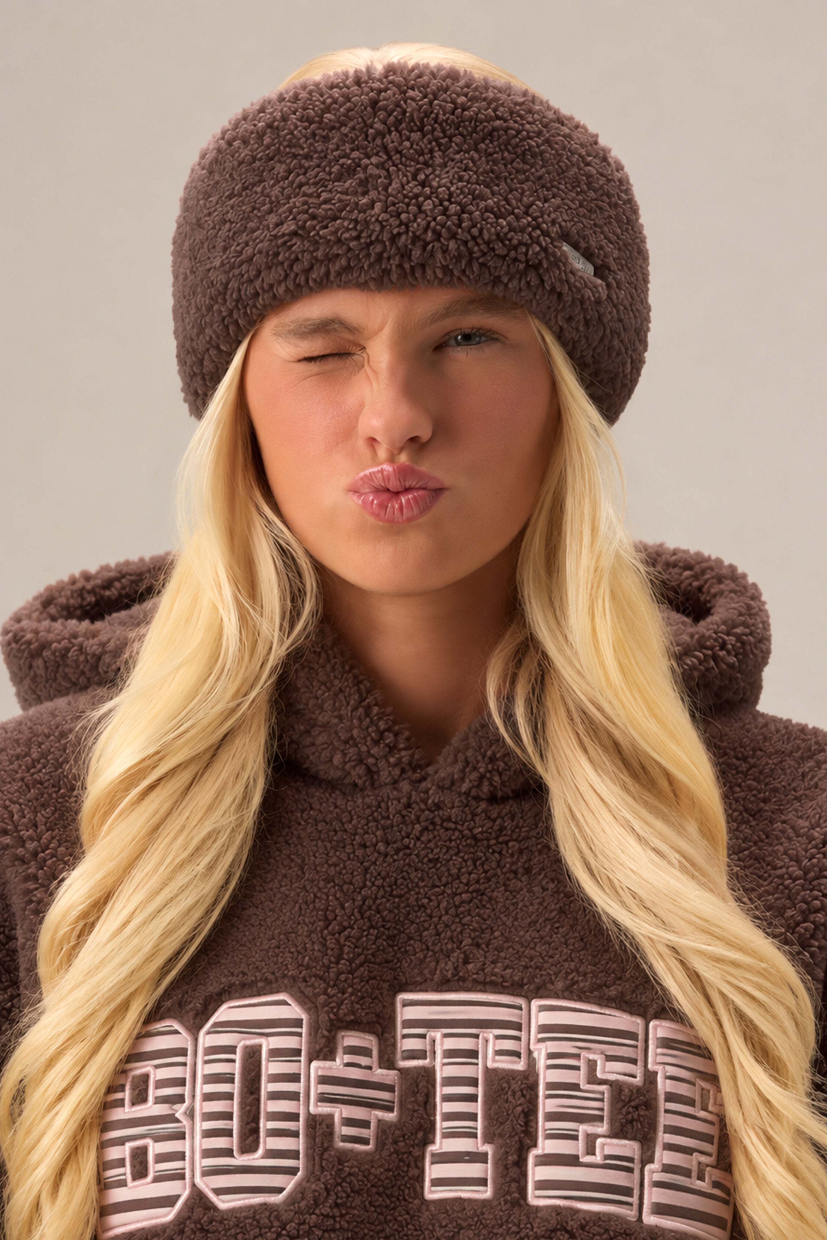 Oh Polly Bo+Tee Teddy Fleece bandeau polaire châtain