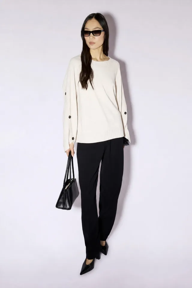 Liviana Conti Vania pull noir laine mérinos oversize