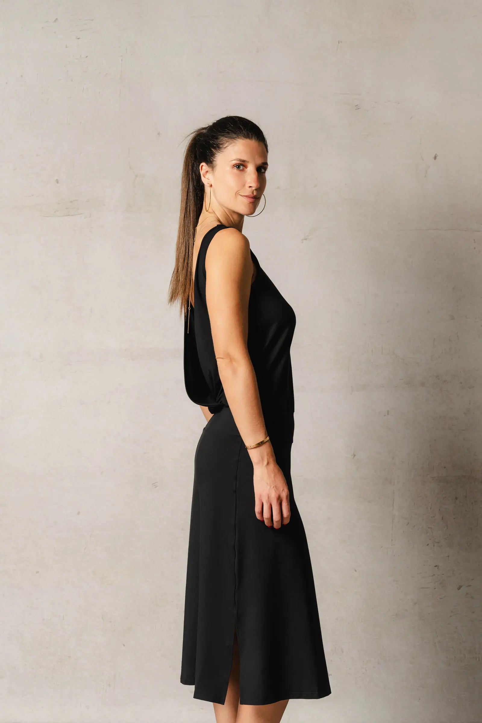 THELMA & ROSE Celia robe midi noire 36 dos nu
