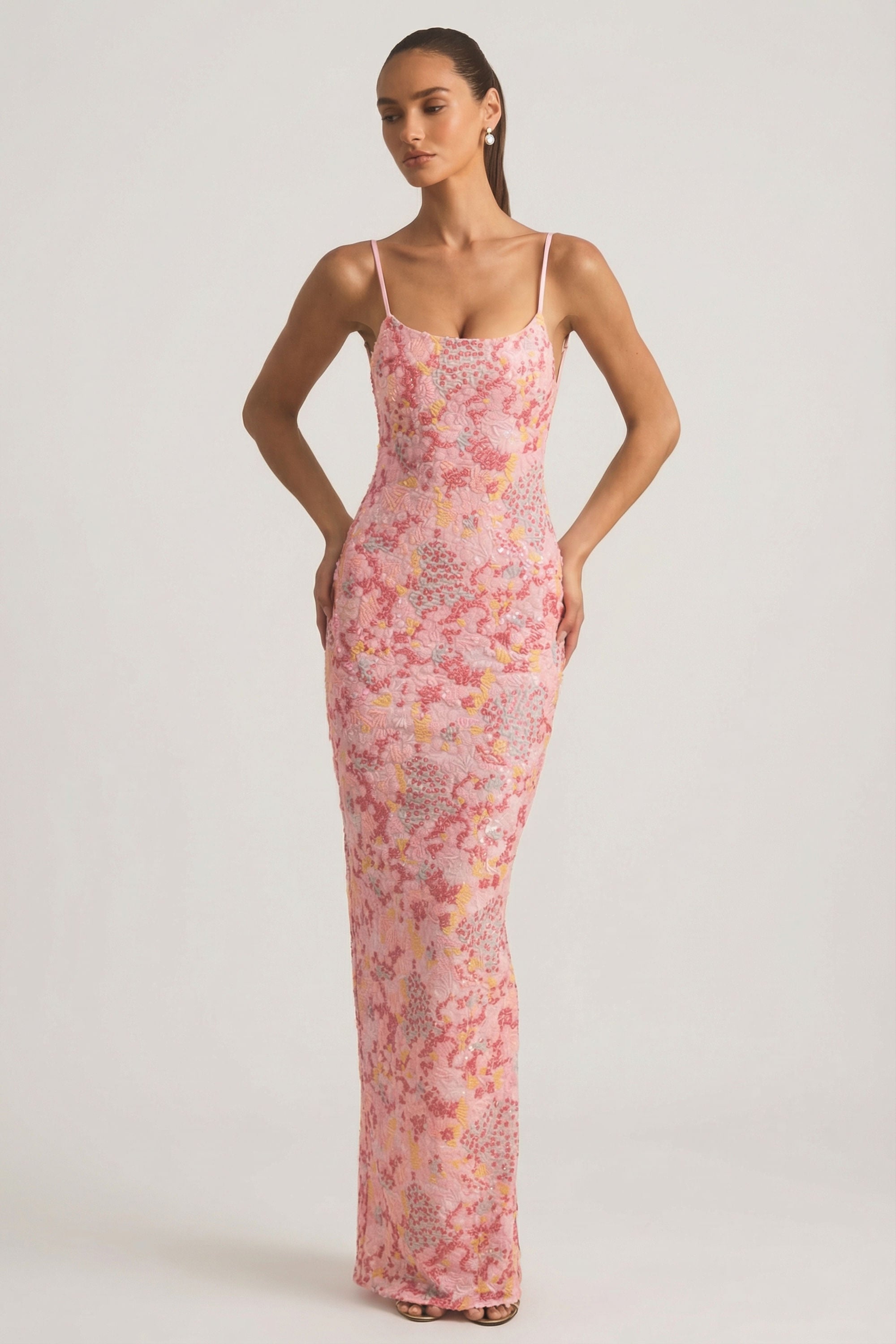 Oh Polly Tavira maxi robe rose sequins corail dos nu