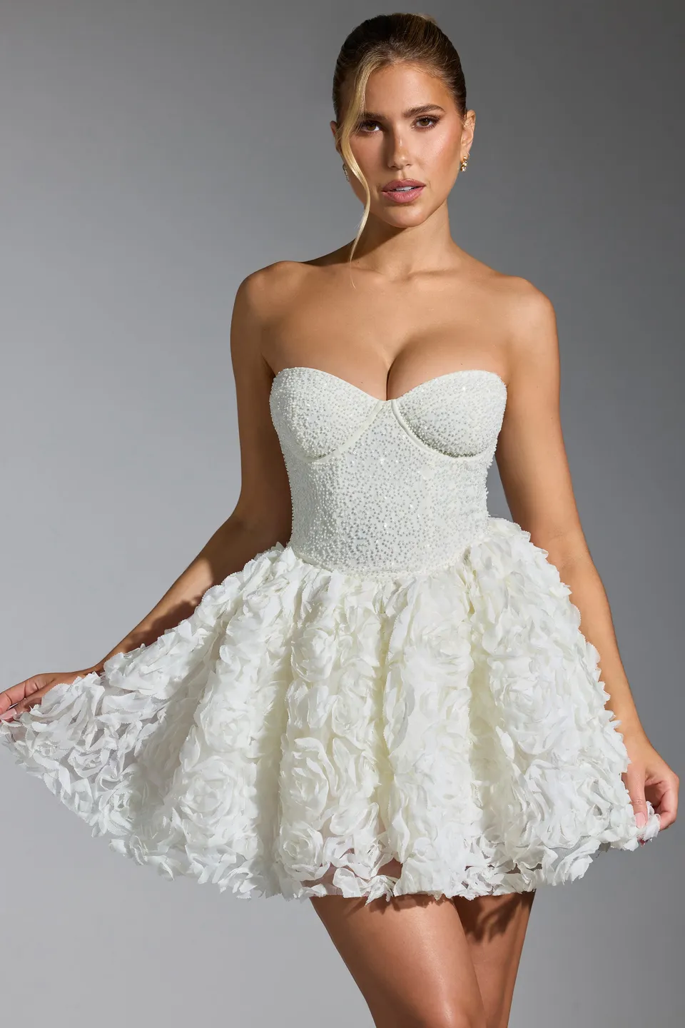 Oh Polly Embellished Evanthe 8064 robe mini corset blanc fleurs