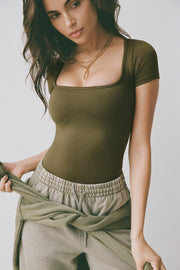 Oh Polly Super Sculpt T-Shirt BT2160 Vert Foncé Gainant