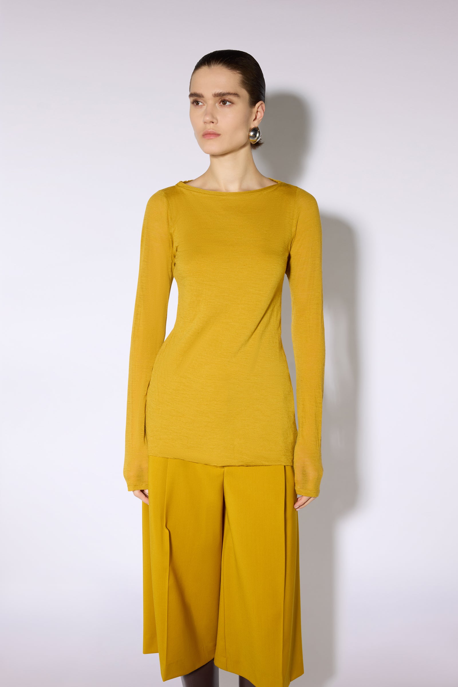 Liviana Conti Pantaloni Ash bermuda zafferano