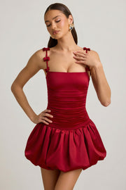 Oh Polly Cirilla Mini Robe rouge satin nœud jupe boule