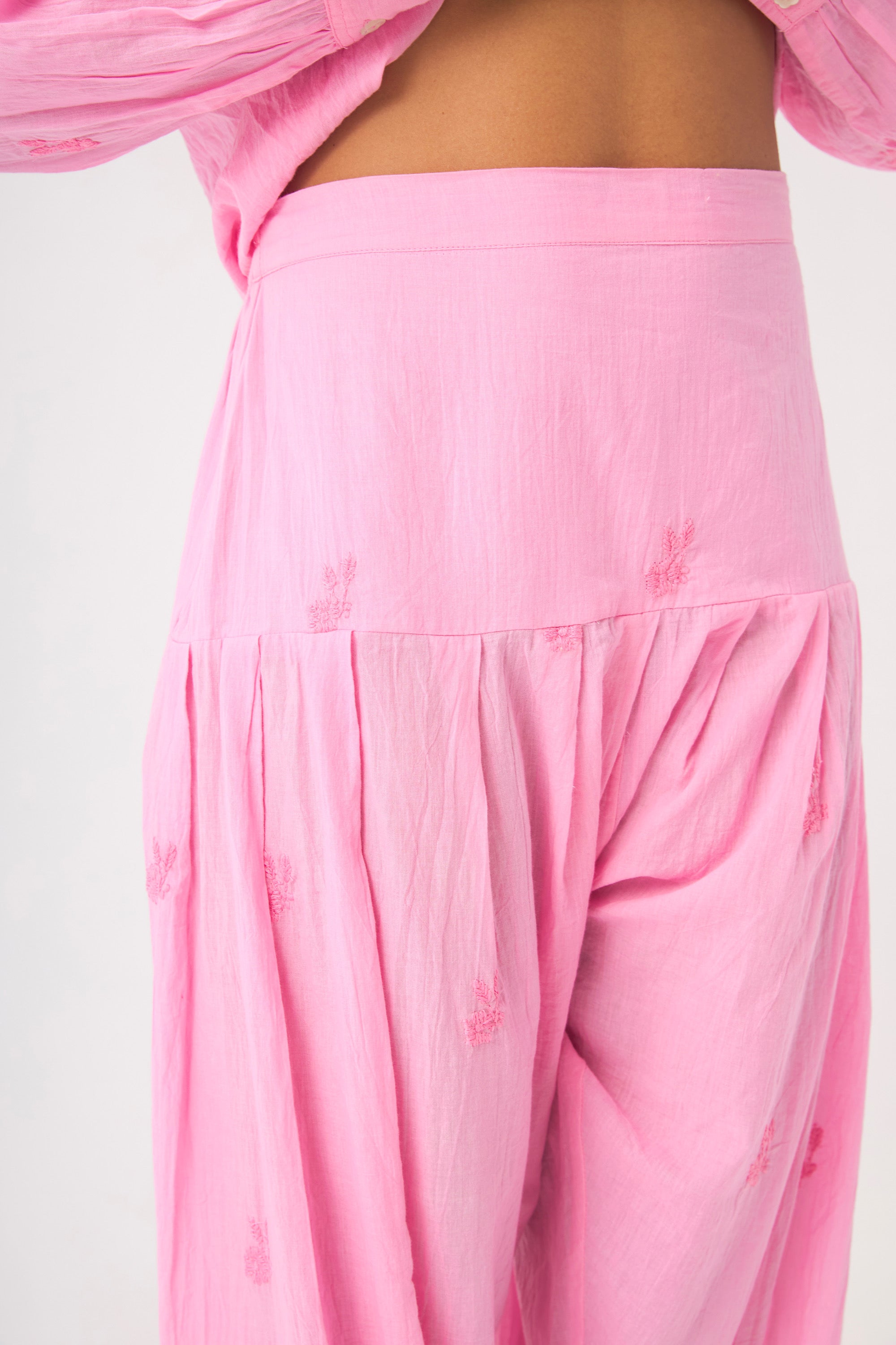 Chicosoleil Jasmin pantalon sarouel rose brodé coton
