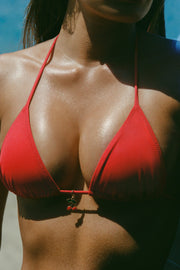 Oh Polly Canggu Triangle Haut Bikini Rouge Feu Bretelles Réglables