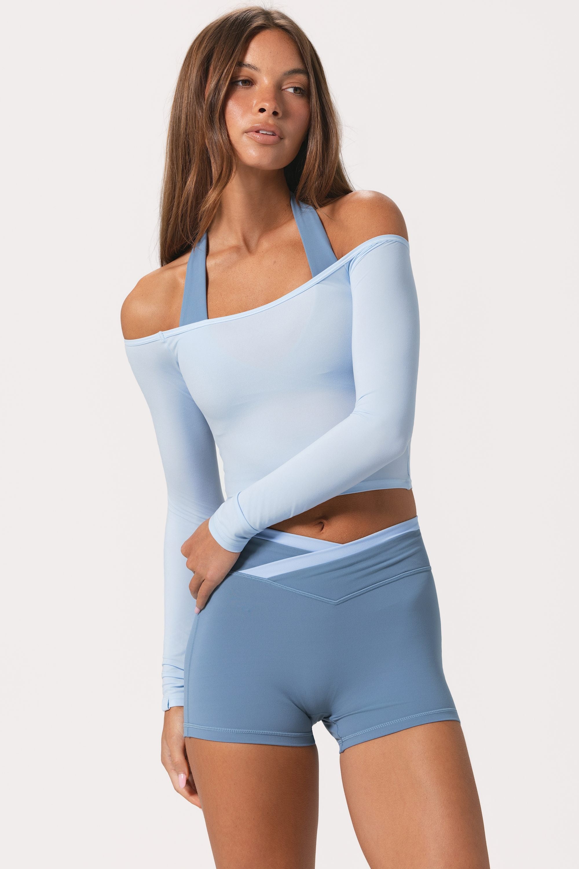 Oh Polly Soft Top Épaules Dénudées Bleu Poudre Jersey