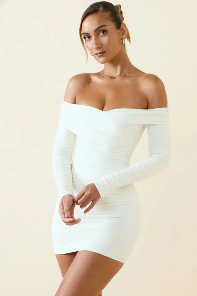 Oh Polly Aarti 11692 robe mini vanille moulante ruchée