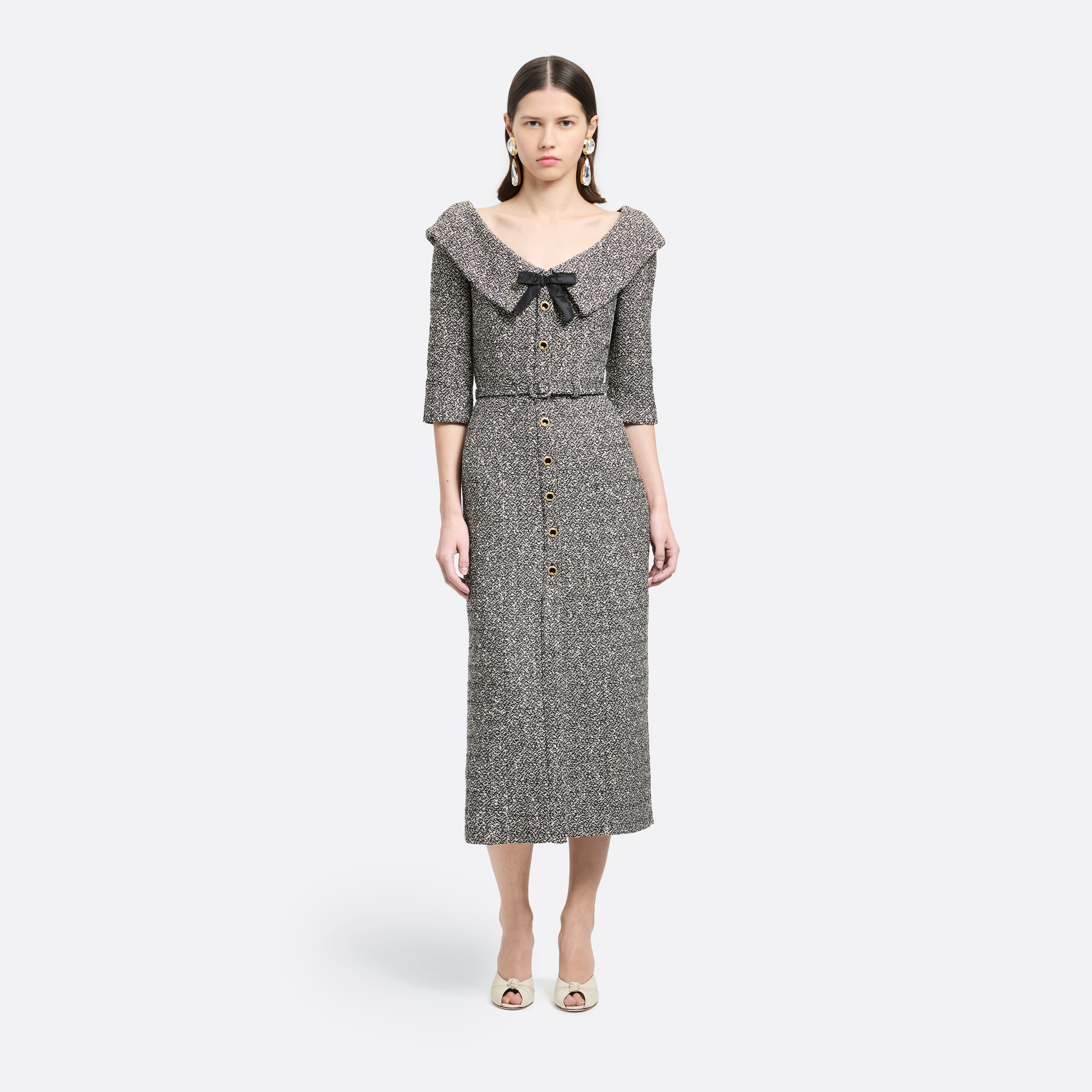 Alessandra Rich Sequin Tweed Off-Shoulder Midi Dress robe blanche 36