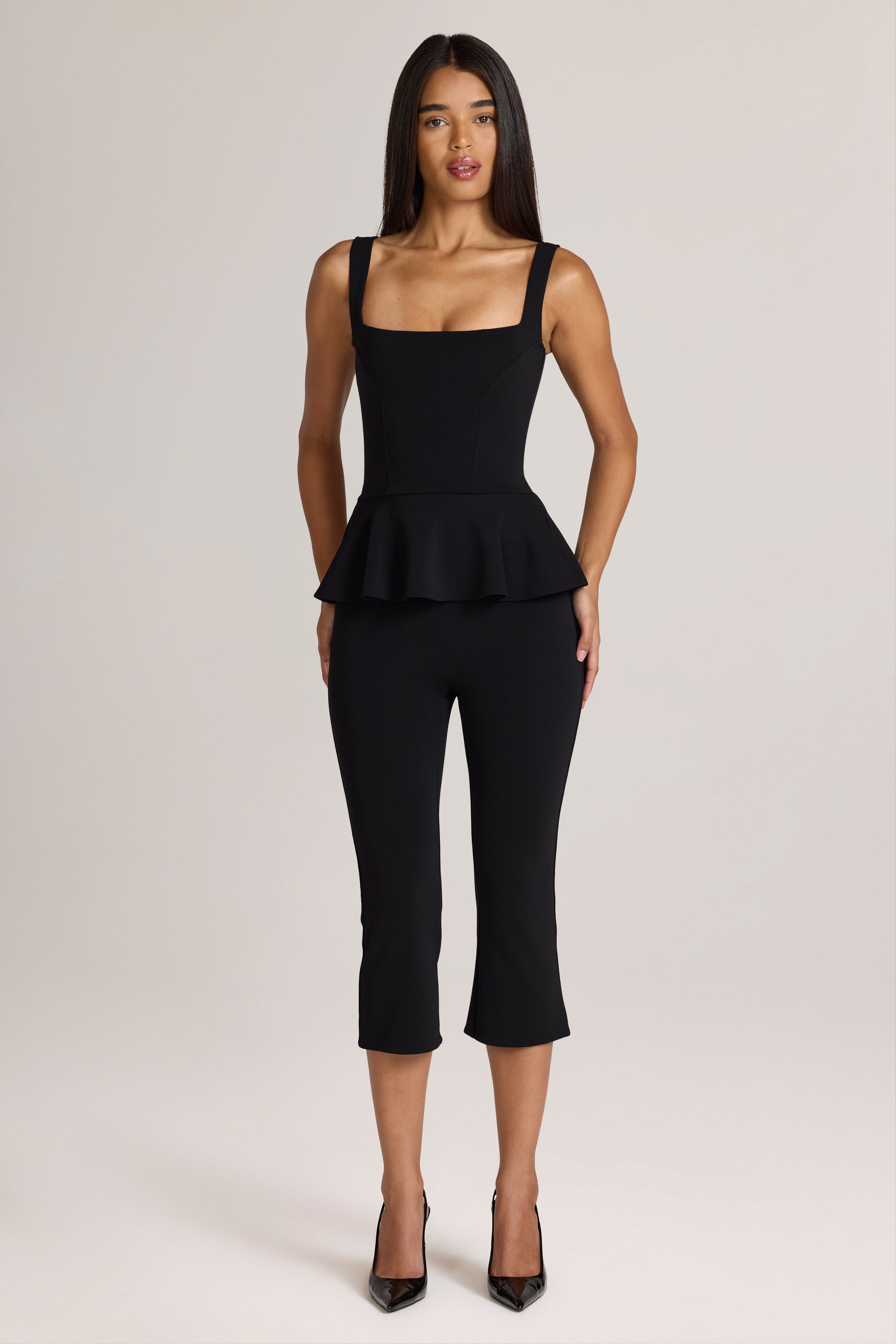 Oh Polly Geona Ponte Pantalon capri noir micro-évasé