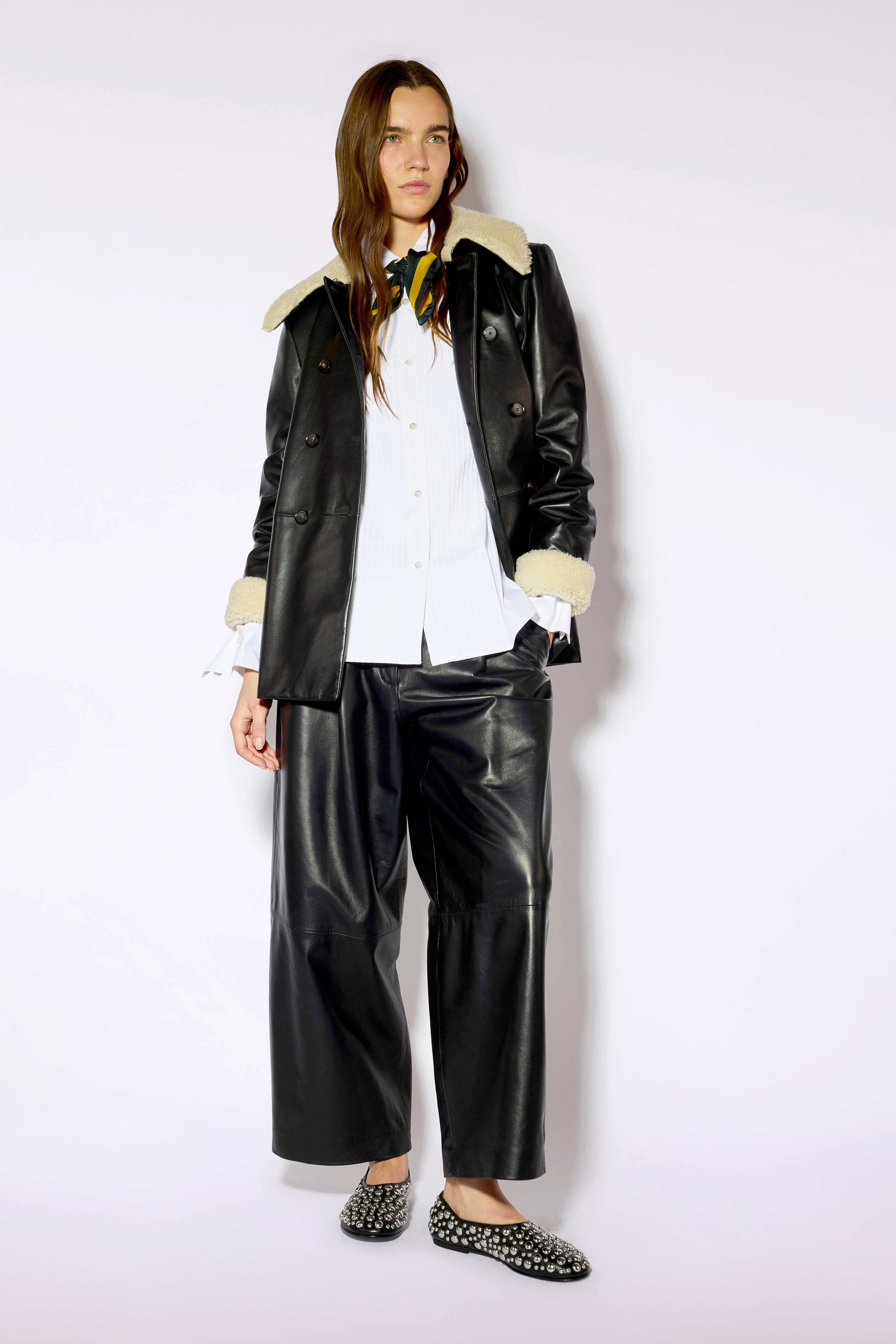 Liviana Conti Zachary veste cuir noir double boutonnage
