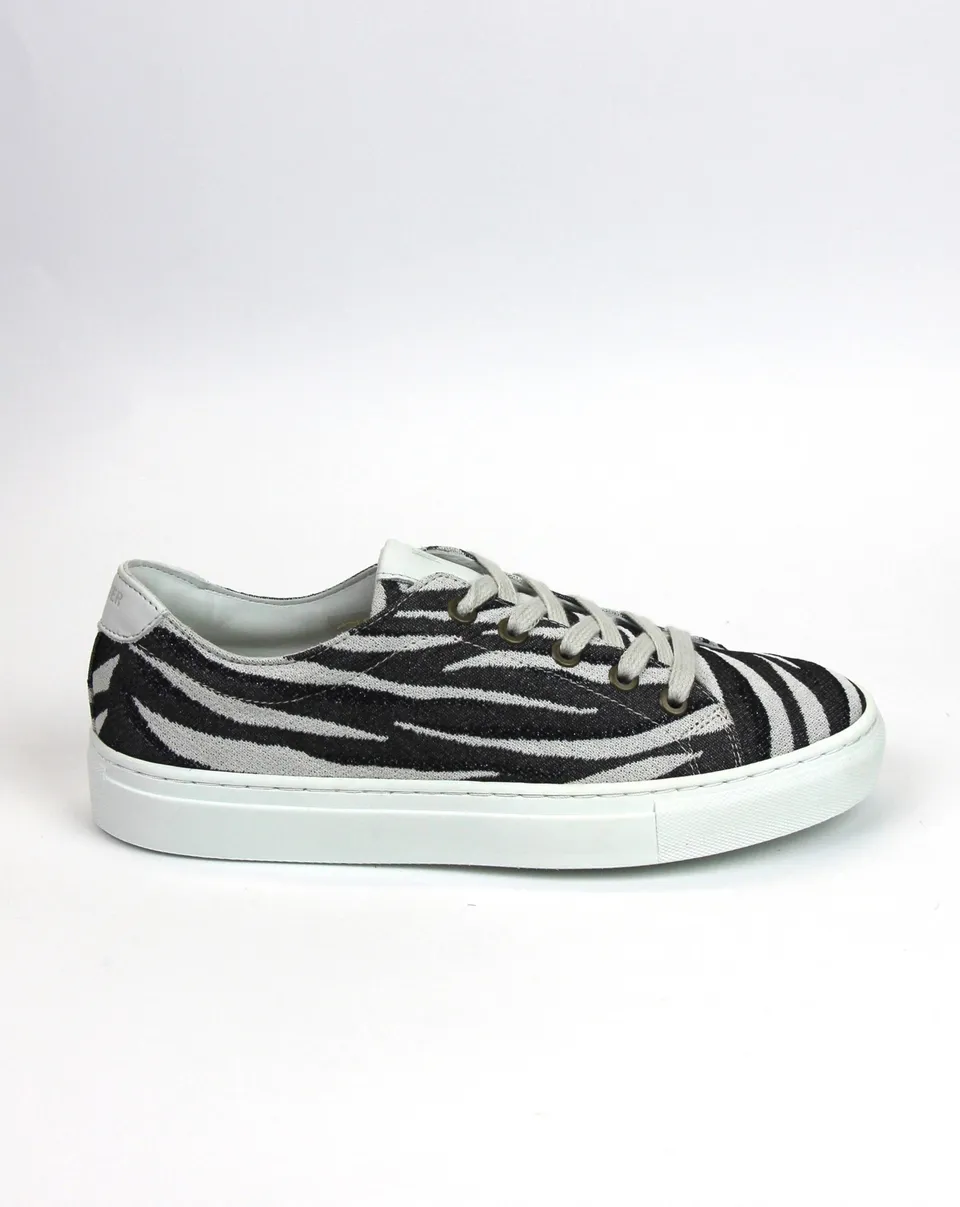 The Ethiquette Sneakers Zebra Jacquard 36-41