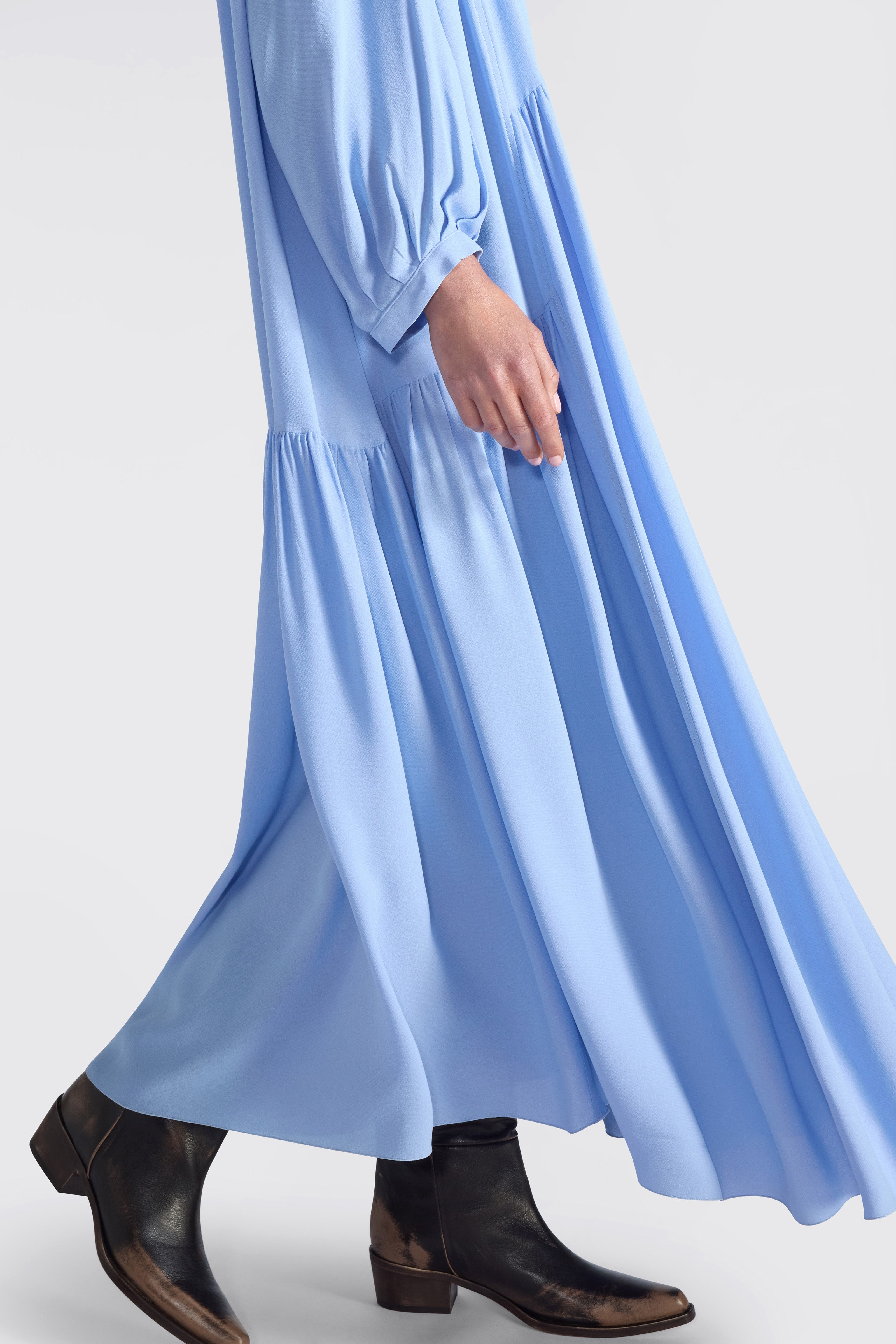 Liviana Conti Francine robe longue bleu bleuet