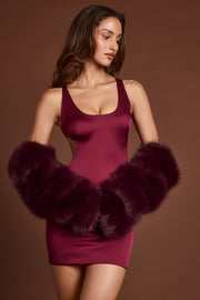 Oh Polly Noemi manches fausse fourrure bordeaux satin