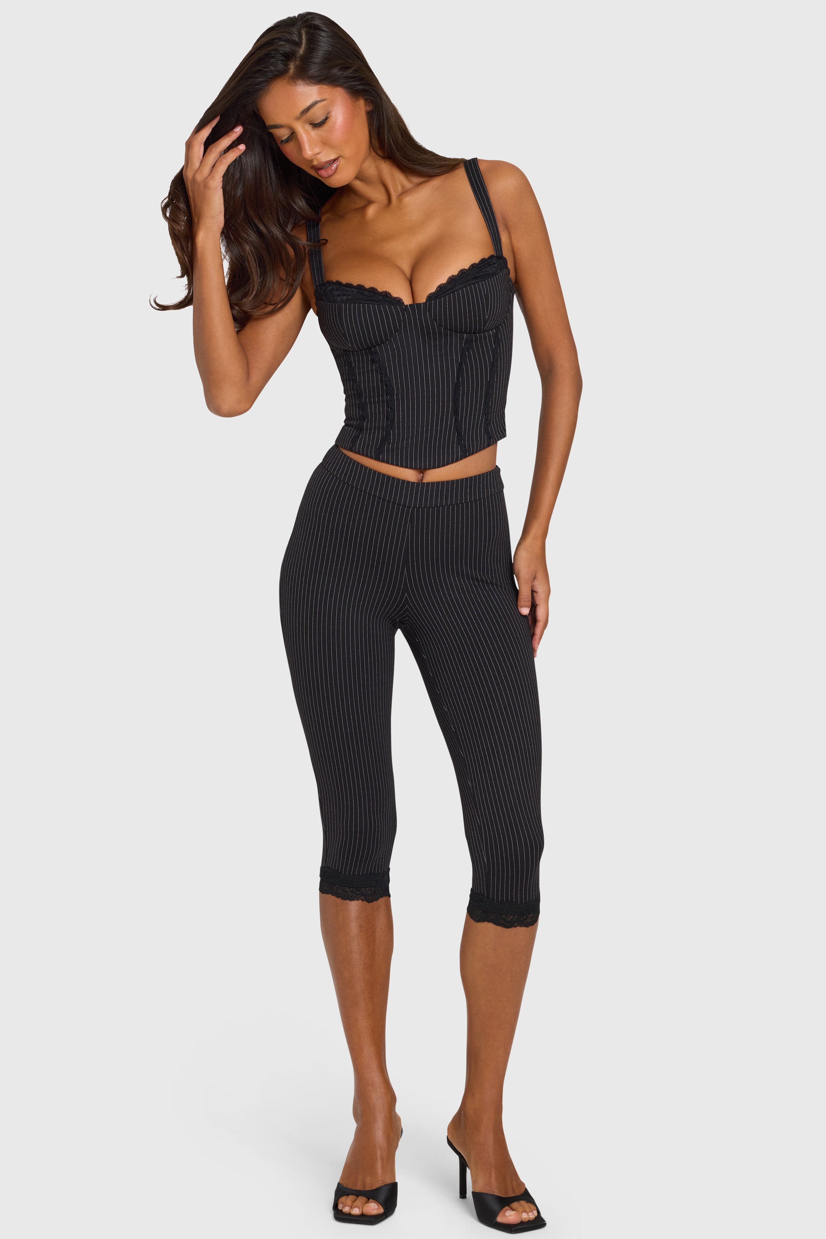 Oh Polly Amren legging capri ponte noir rayé dentelle