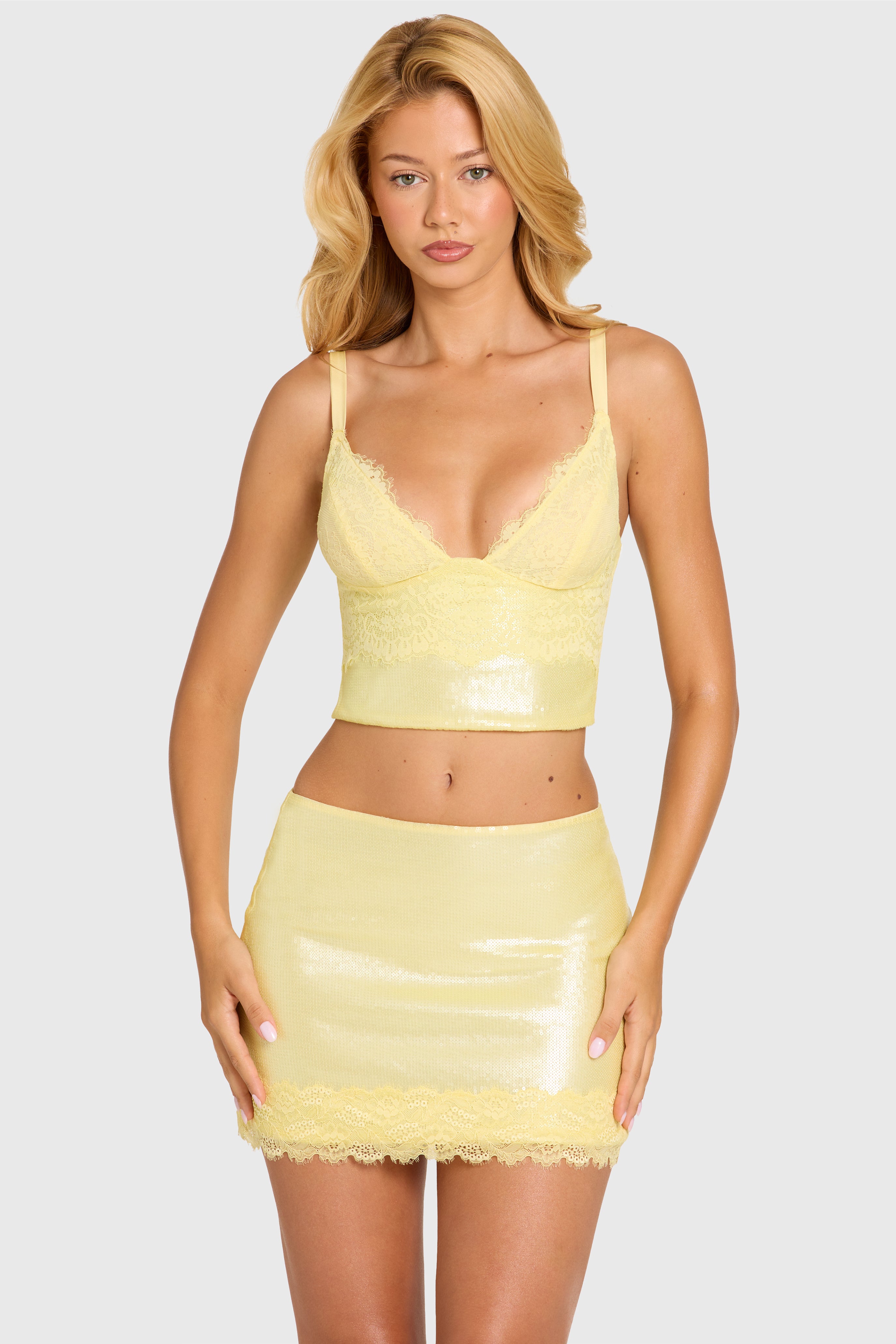 Oh Polly Zaina crop top dentelle sequins butter UK 8