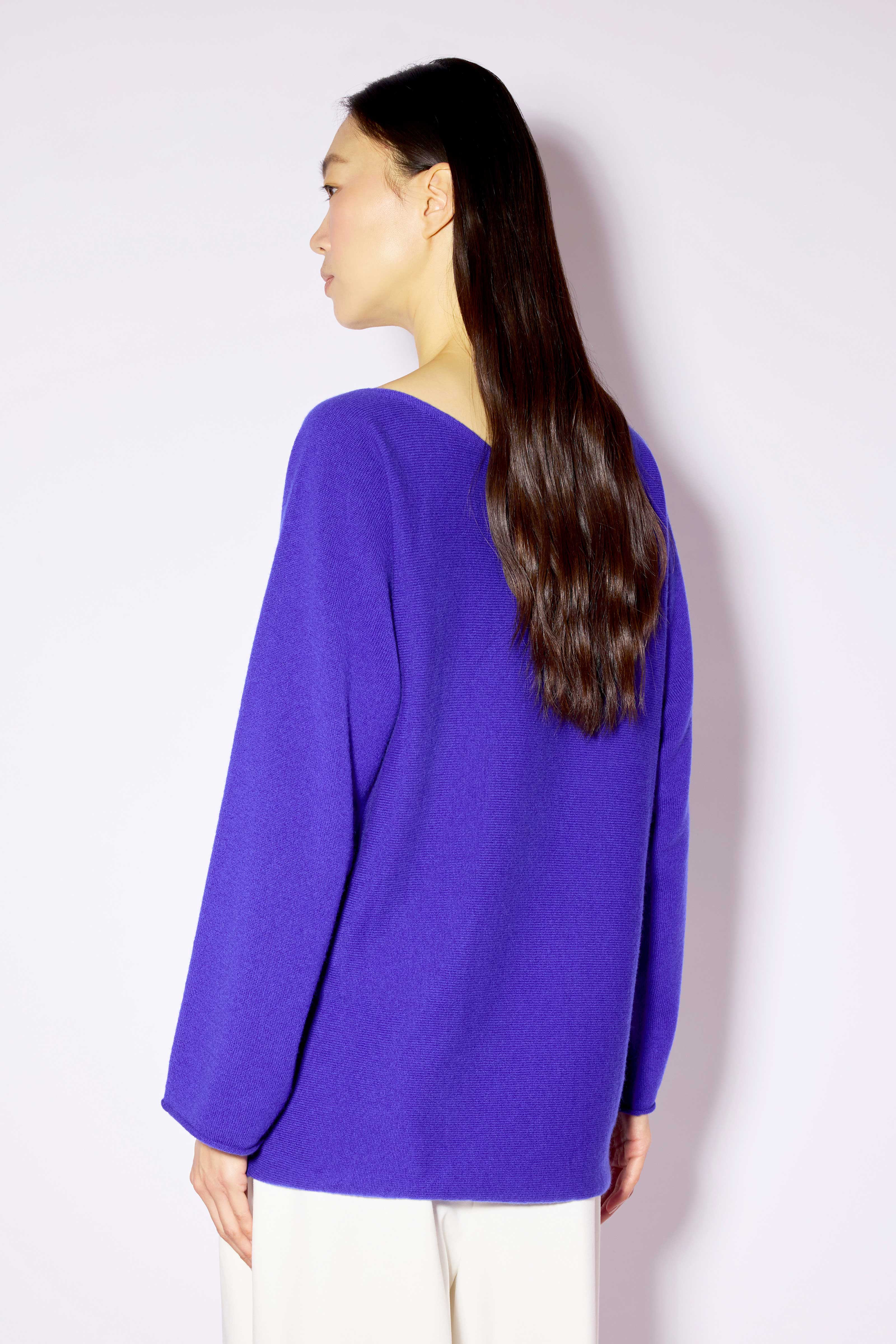 Liviana Conti Kira pull cachemire col bateau bleuette