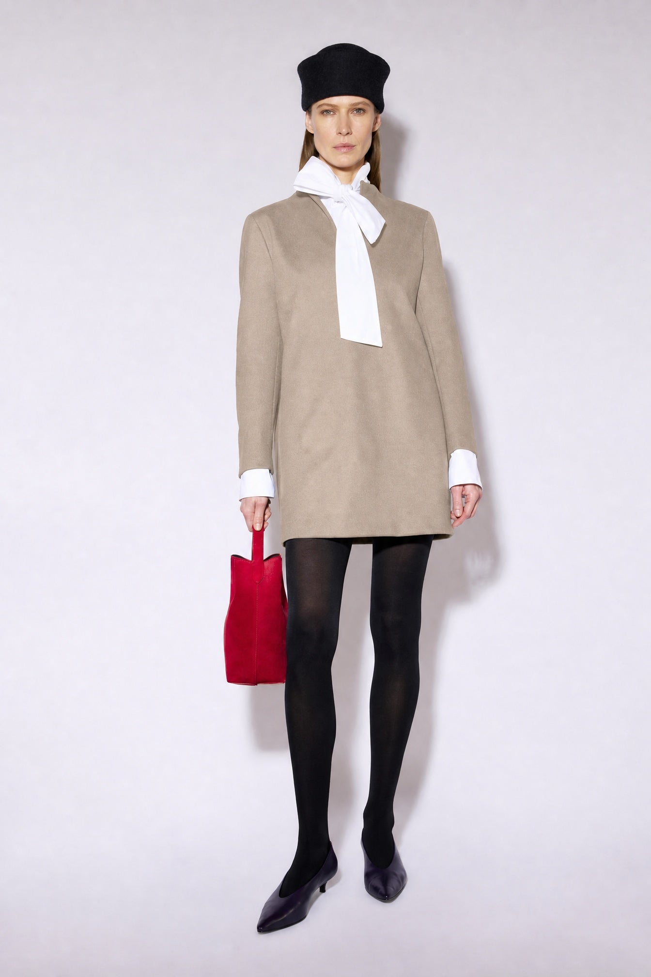 Liviana Conti Lizzie robe mini noire cachemire
