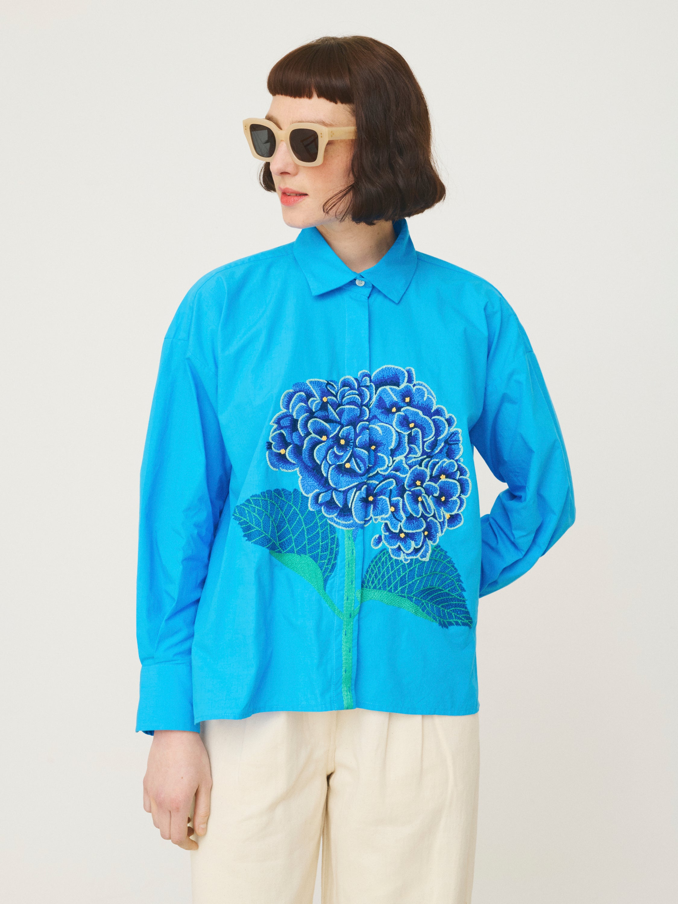Mii Greta chemise brodée bleu turquoise