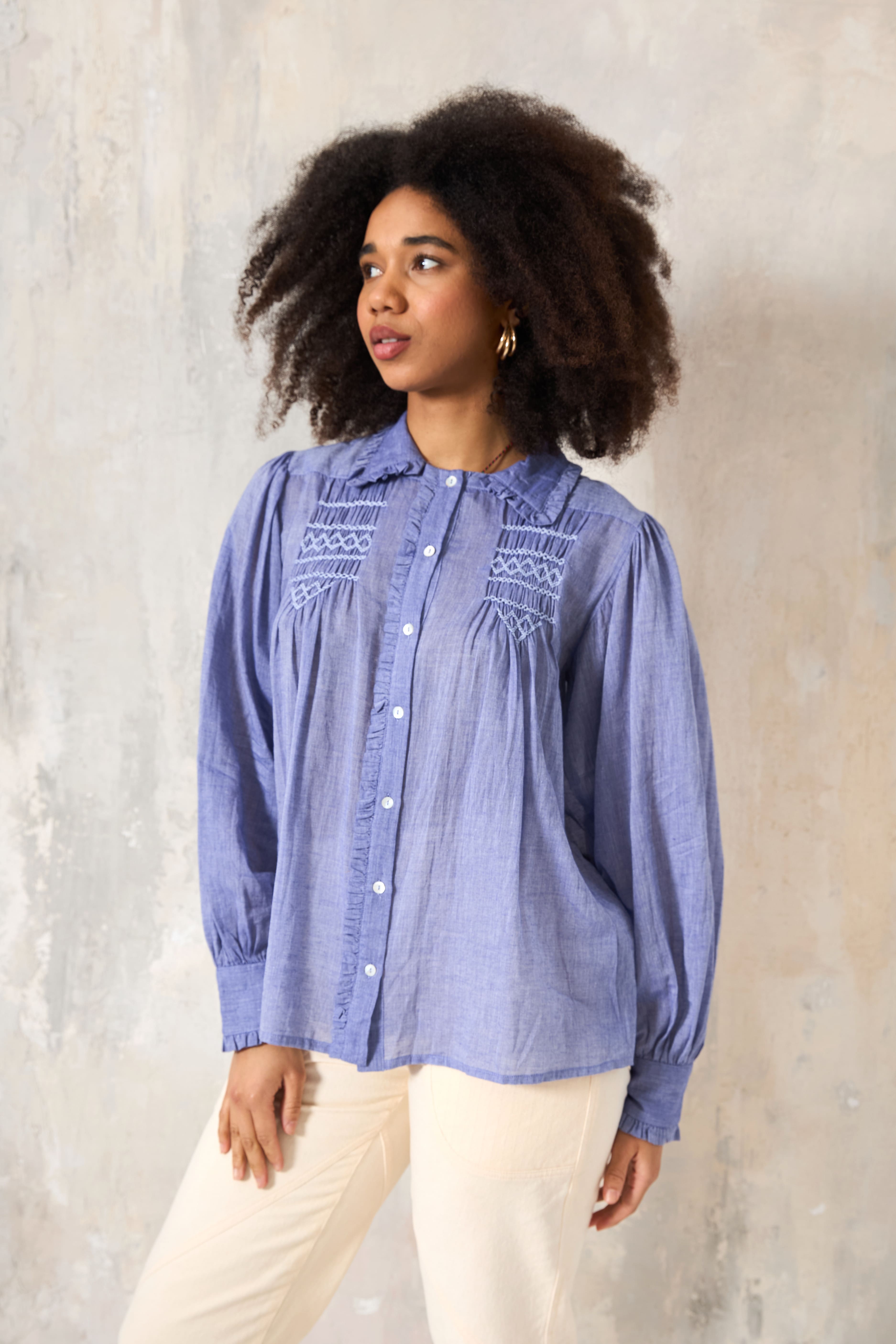 Chicosoleil Tops Candie chemise bleue chambray coton
